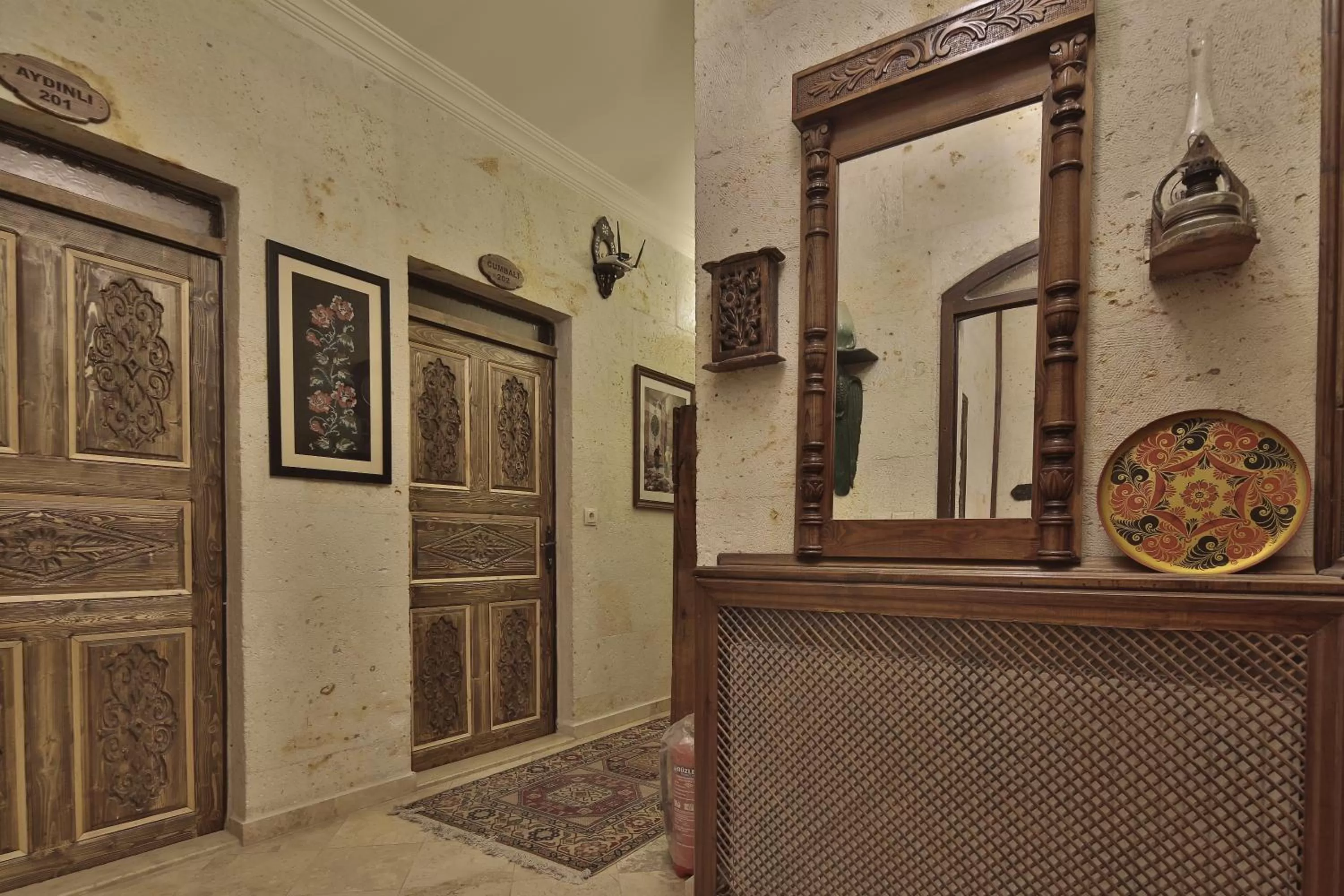 Decorative detail in Vista Cave Hotel