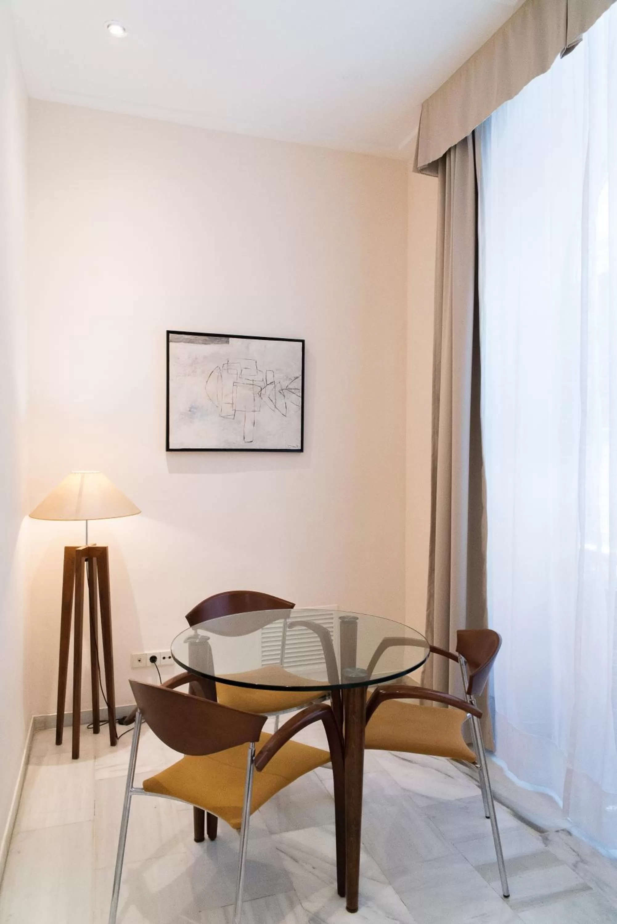 Communal lounge/ TV room in Hotel Inglaterra