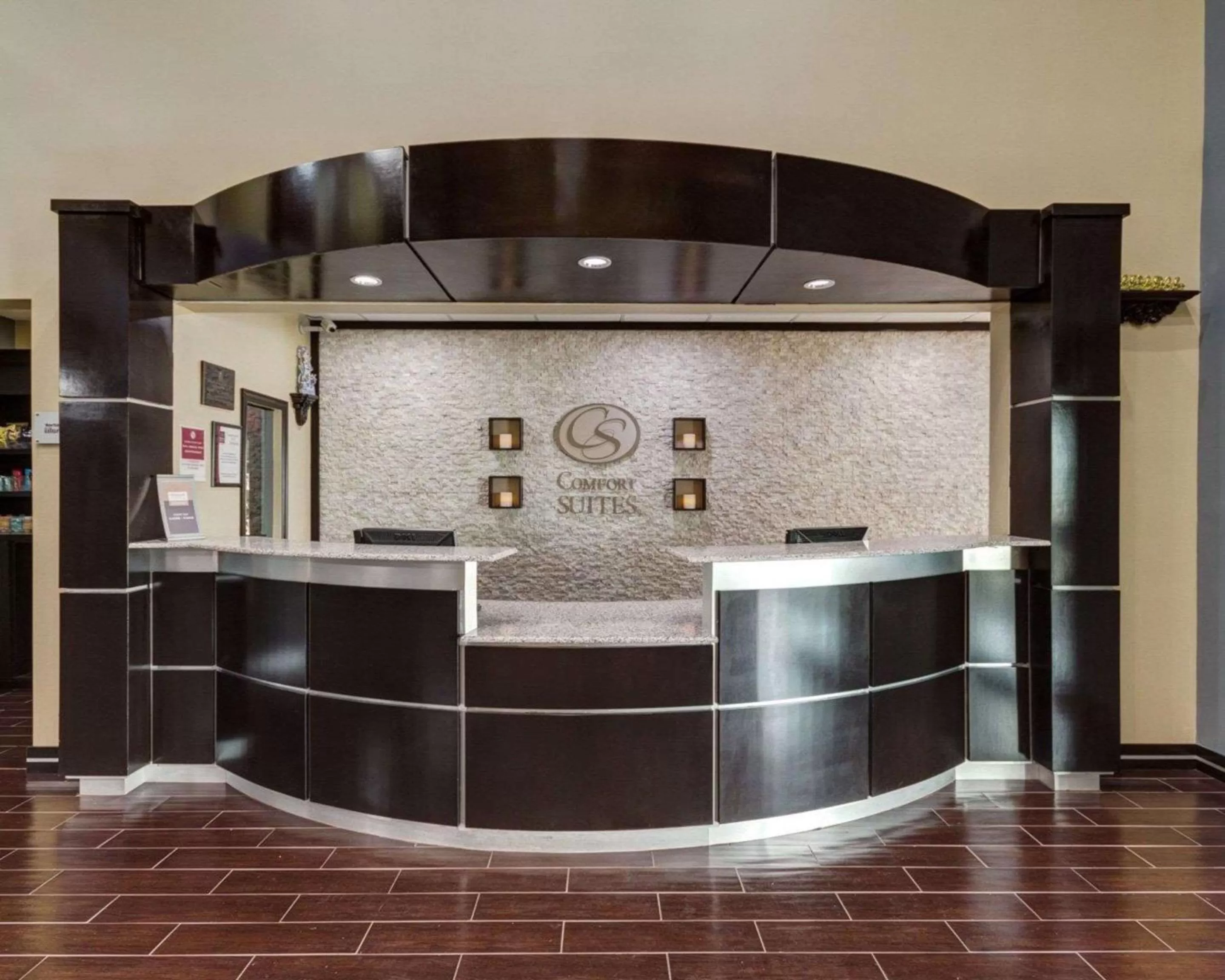 Lobby or reception in Comfort Suites Lake Ray Hubbard