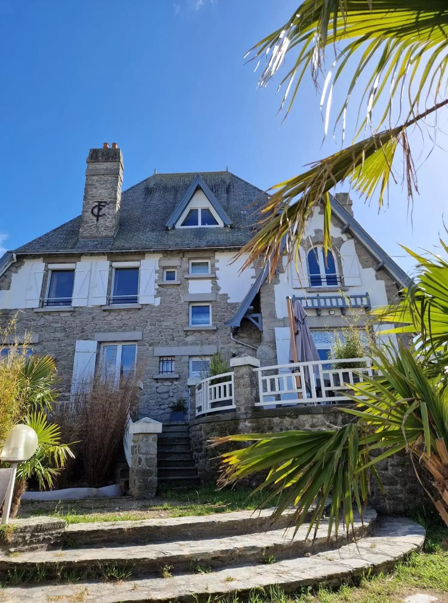 Property Building in Villa Fresquet Property Building in Villa Fresquet