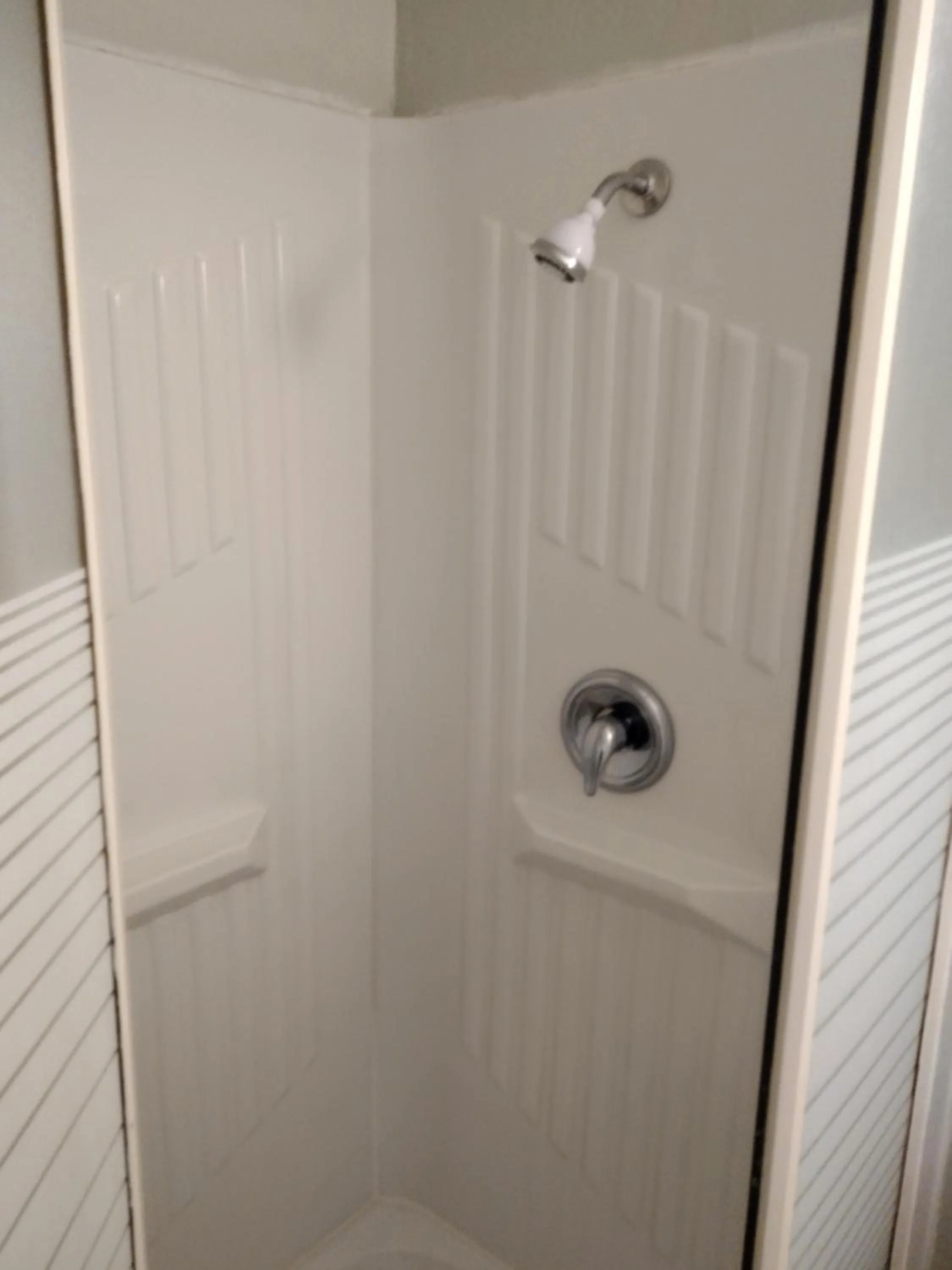 Shower, Bathroom in Capital O Hotel Richmond Hill/Savannah area I-95