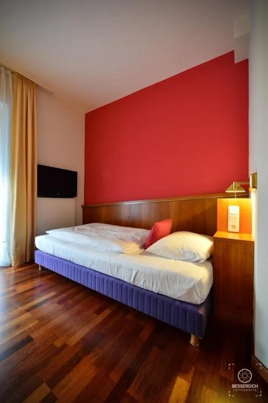 Bed in Domicil Leidinger