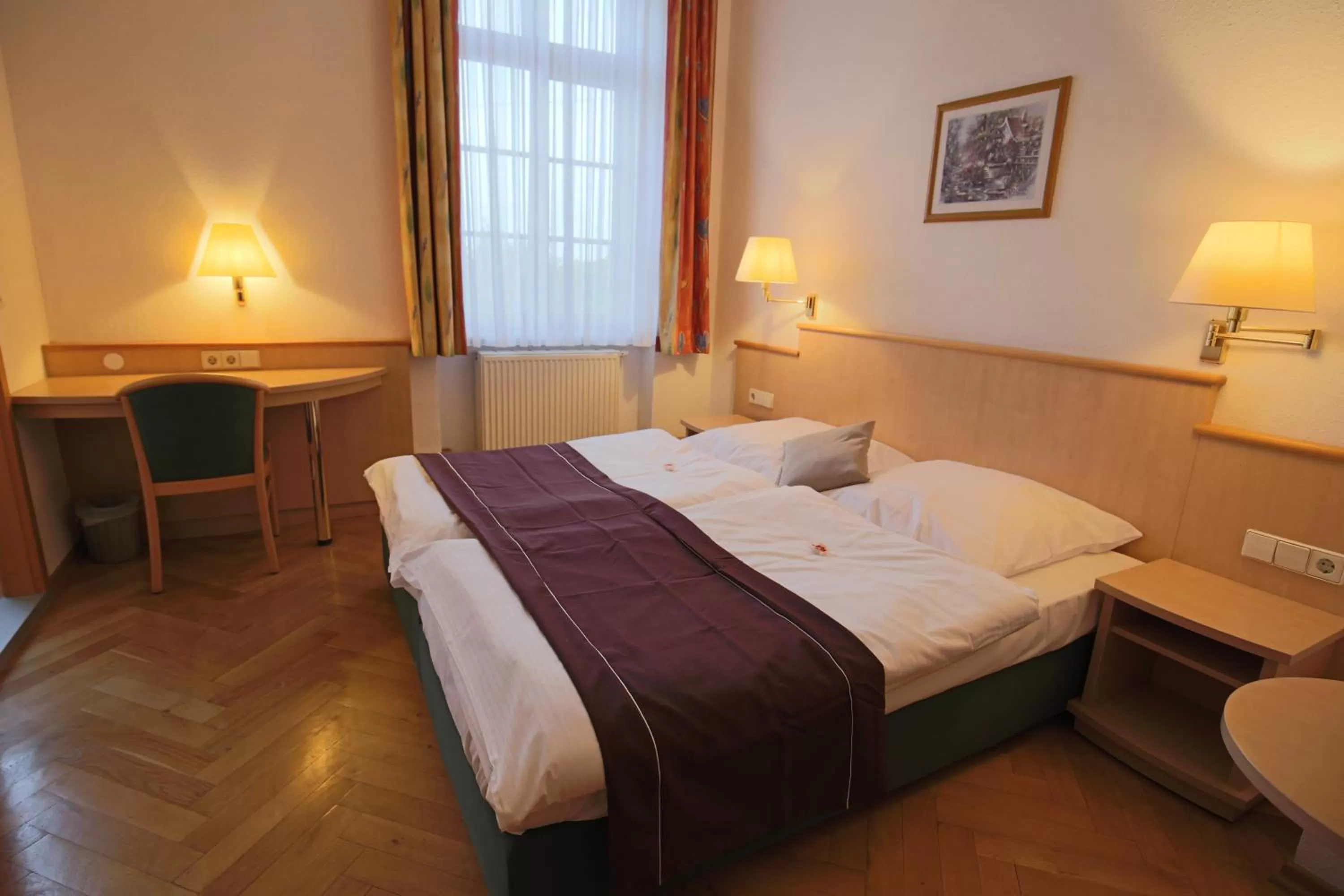 Bed in Hotel Restaurant Hambacher WInzer