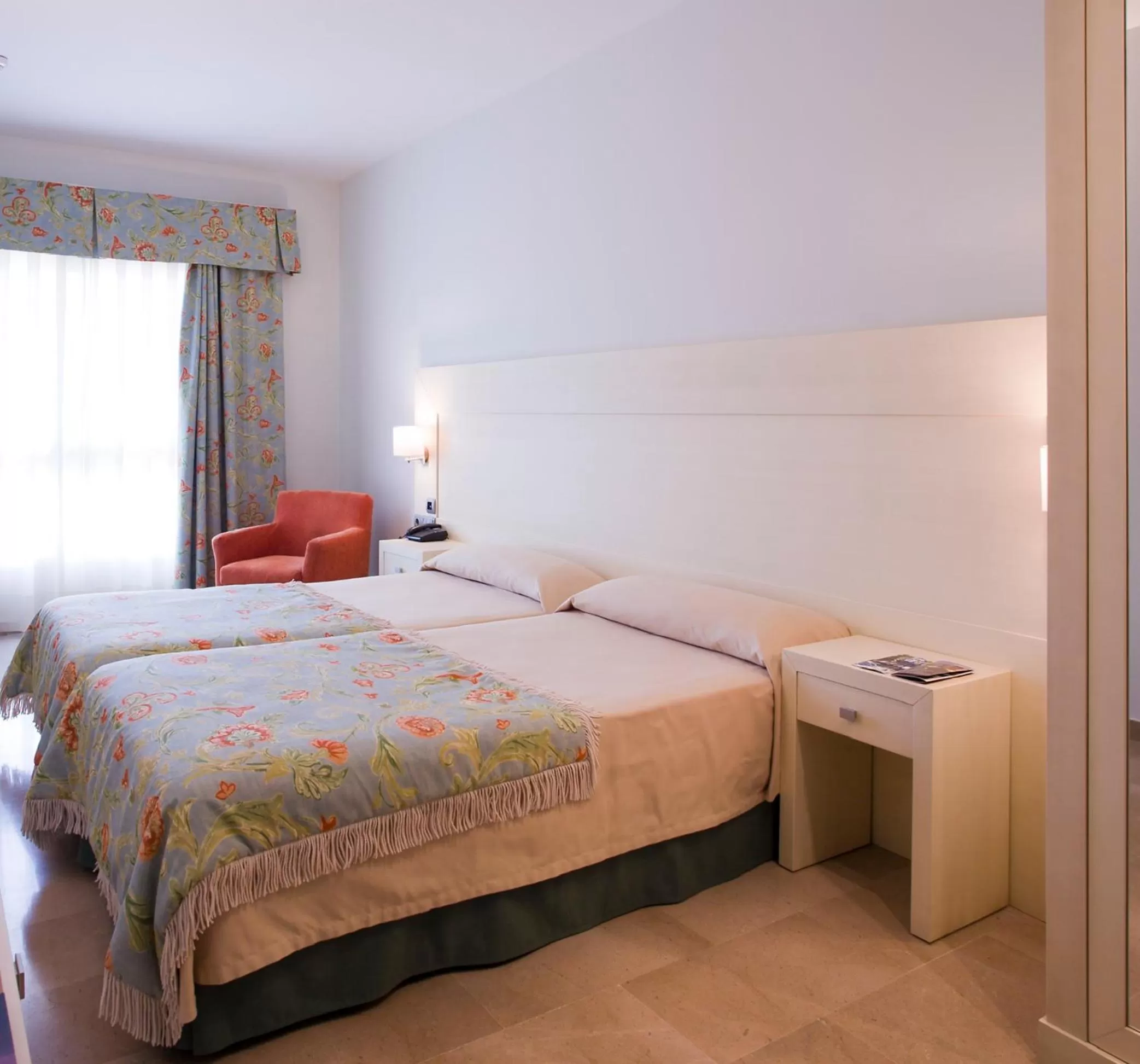 Bed in Senator Águilas