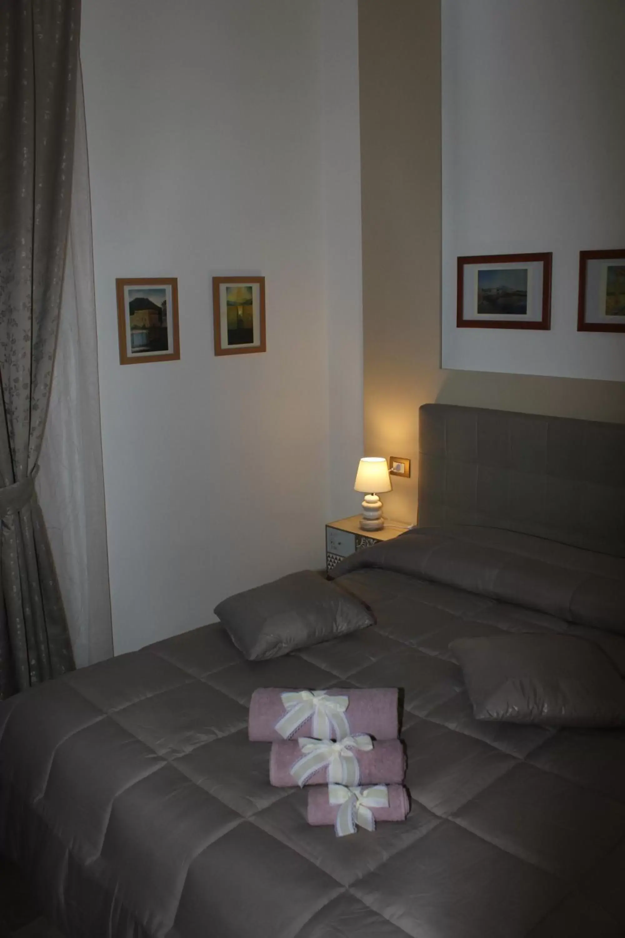 Double Room with Balcony in B&B 80056 Ercolano Double Room with Balcony in B&B 80056 Ercolano