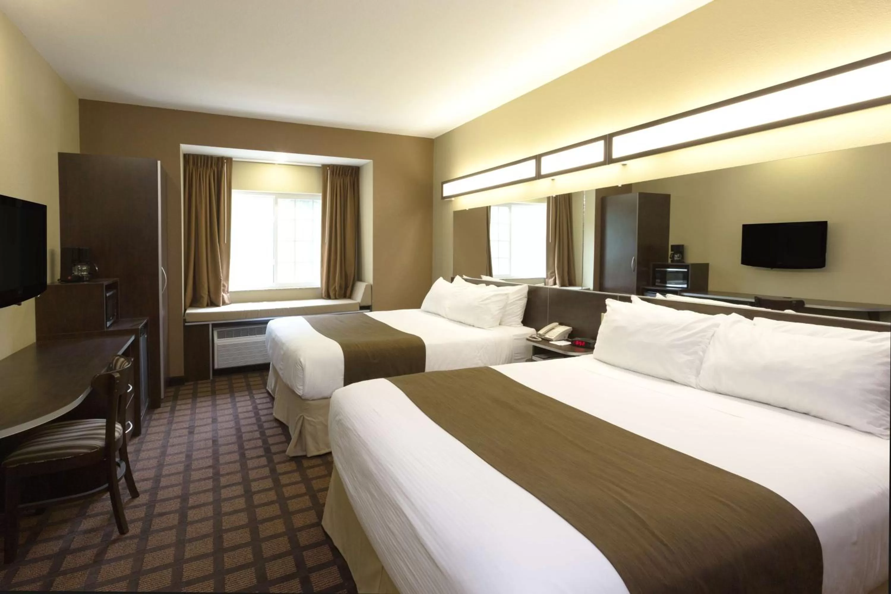 Deluxe Queen Room with Two Queen Beds - Disability Access - Non-Smoking in Microtel Inn & Suites Dillsboro/Sylva