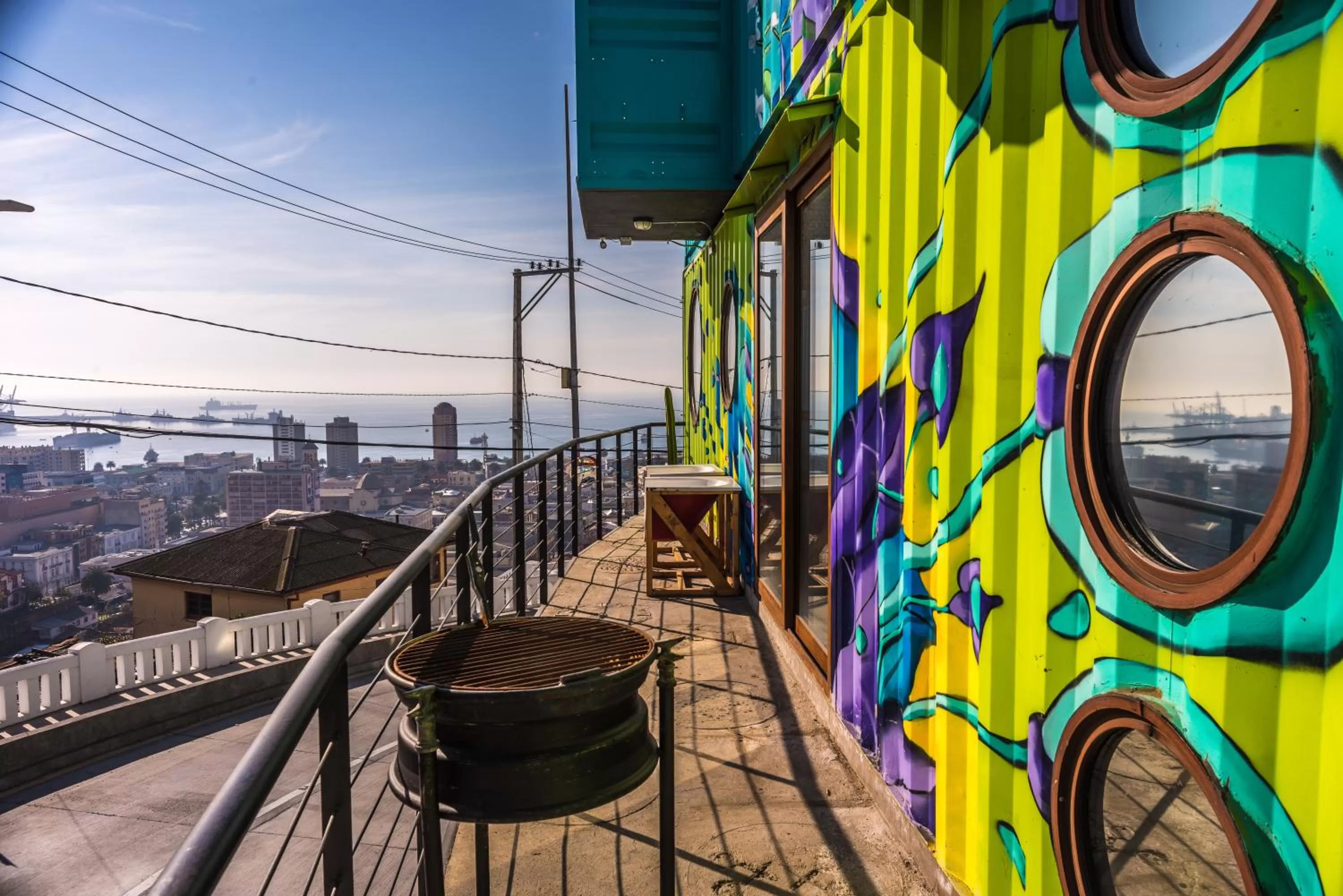 Patio, Balcony/Terrace in Hotel Winebox Valparaiso