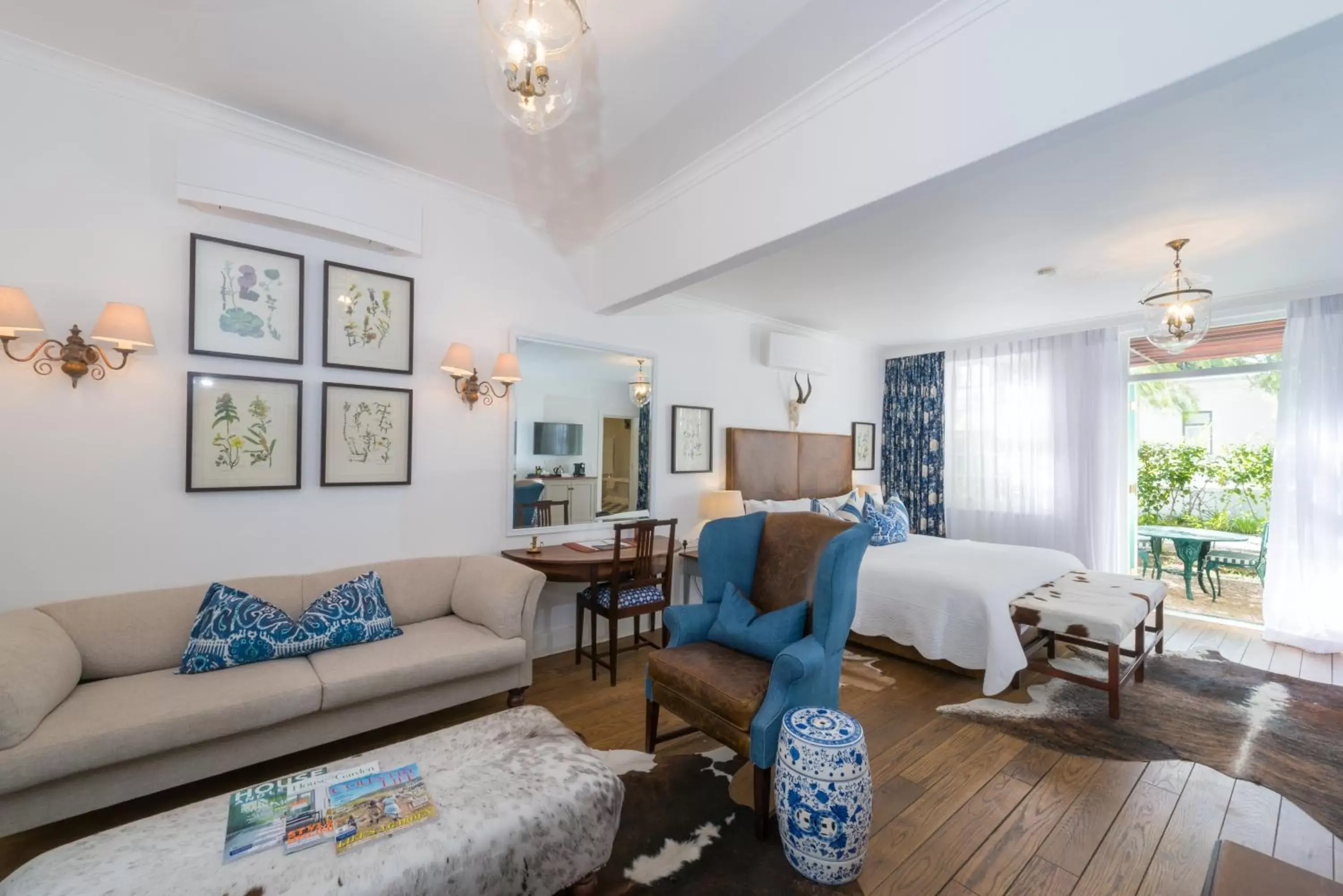 Suite with Garden View in Drostdy Hotel Suite with Garden View in Drostdy Hotel