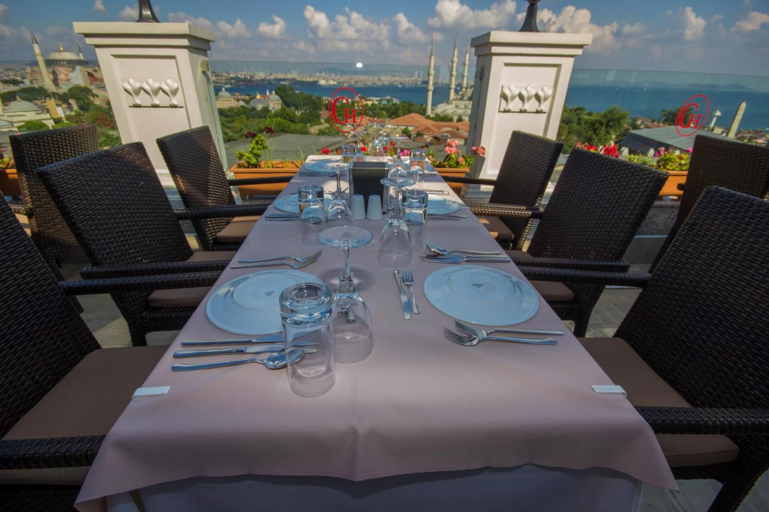 Spring in Deluxe Golden Horn Sultanahmet Hotel