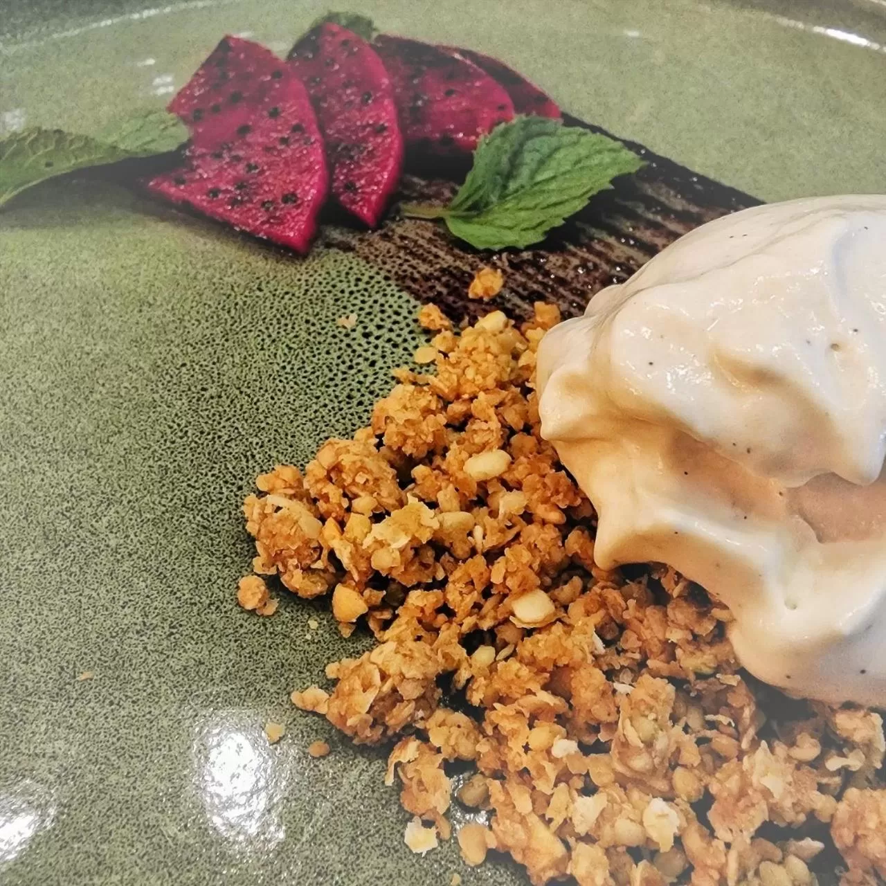 Restaurant/places to eat in H Hotel El Nido - Vegan Friendly Hotel Managed by H Hospitality Group