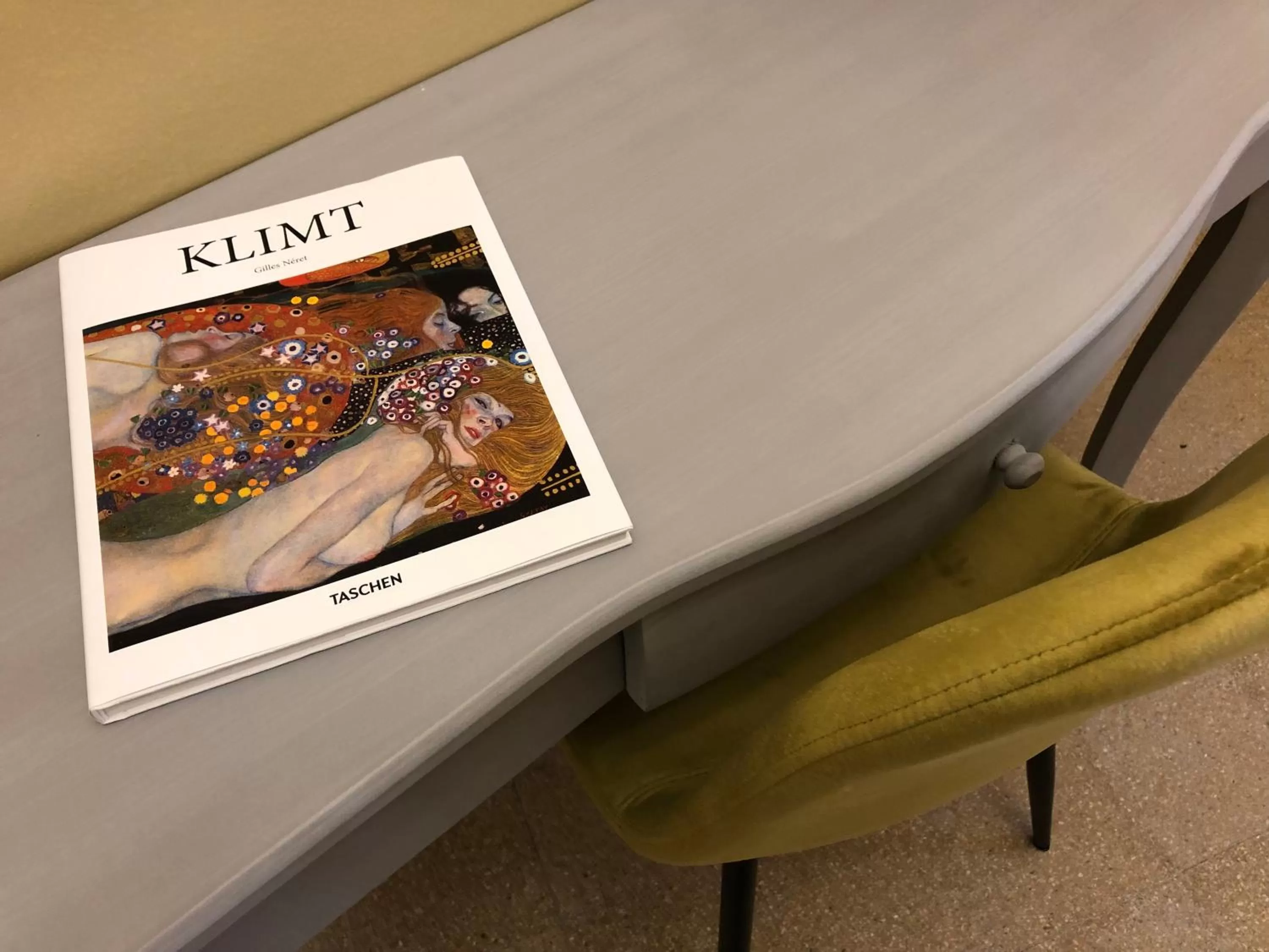 Decorative detail in RarityArt GuestHouse