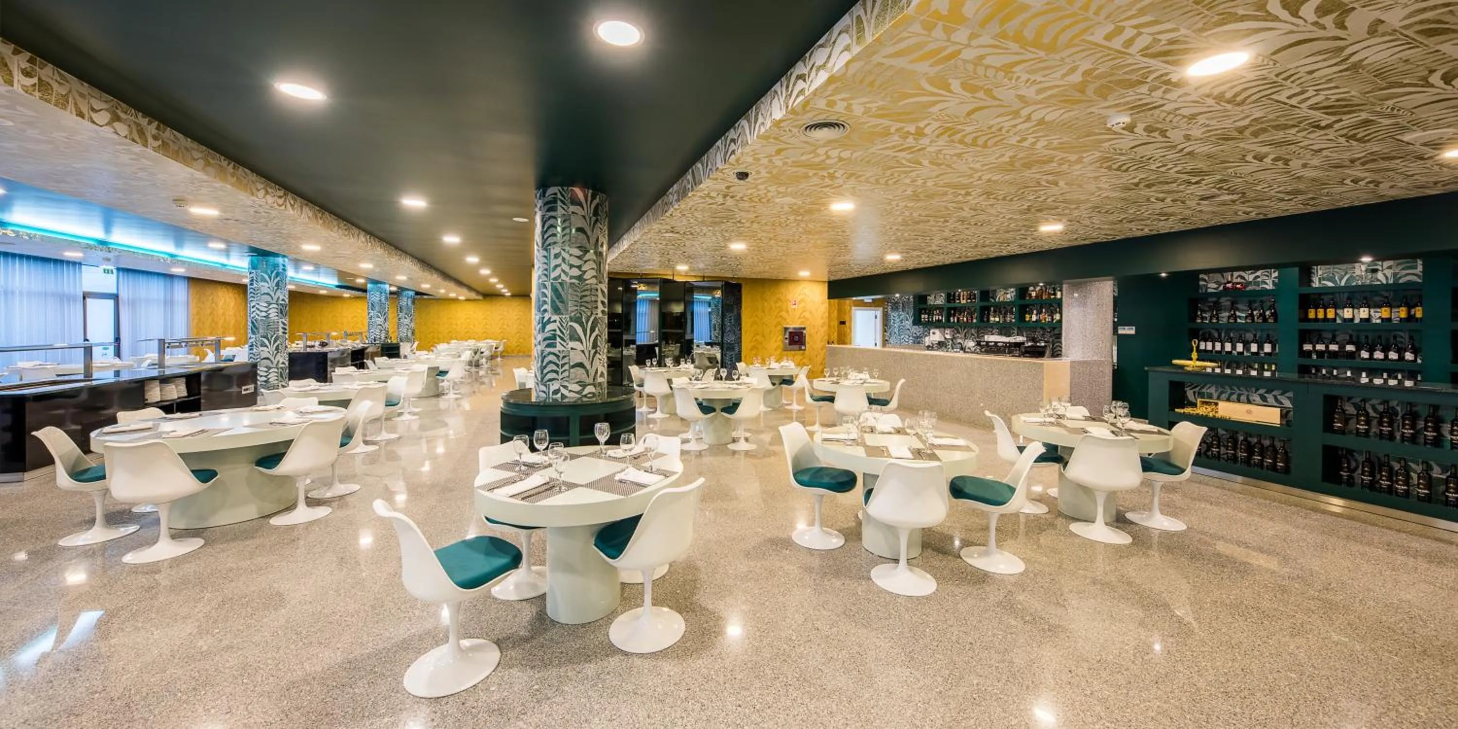 Restaurant/places to eat in Aurea Fatima Hotel Congress & Spa