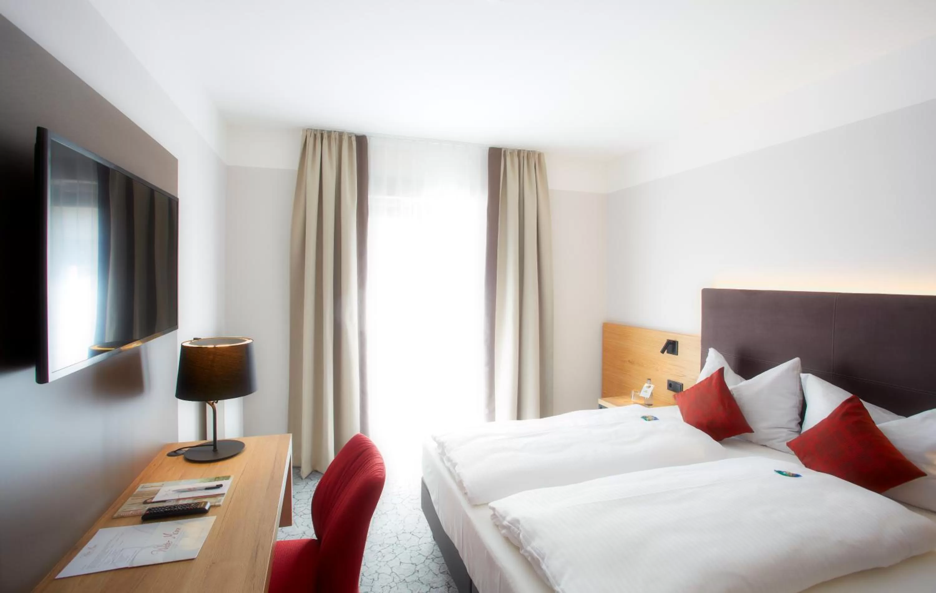 Photo of the whole room, Bed in Hotel & Restaurant Wilder Mann