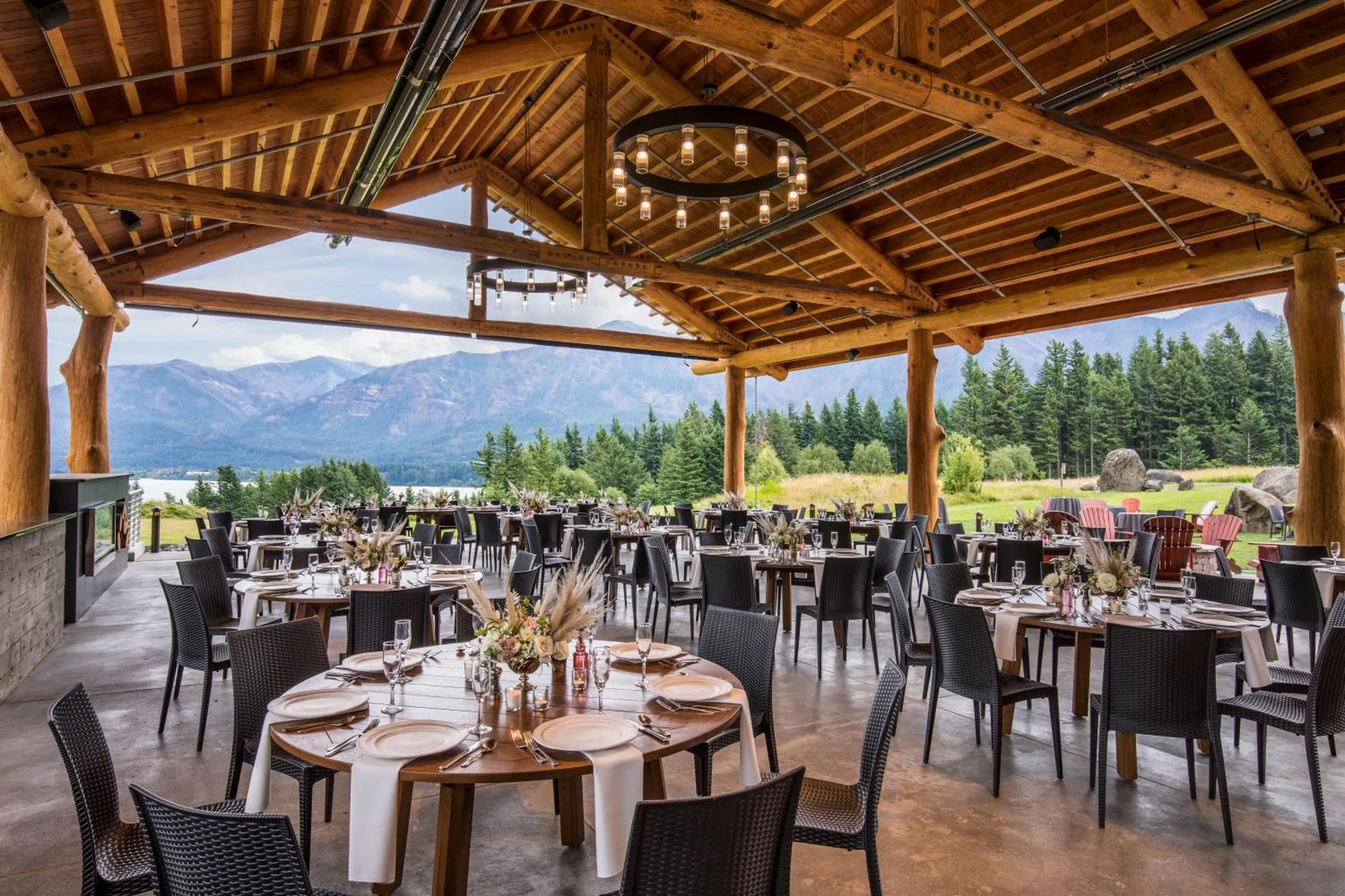 Banquet/Function facilities in Skamania Lodge