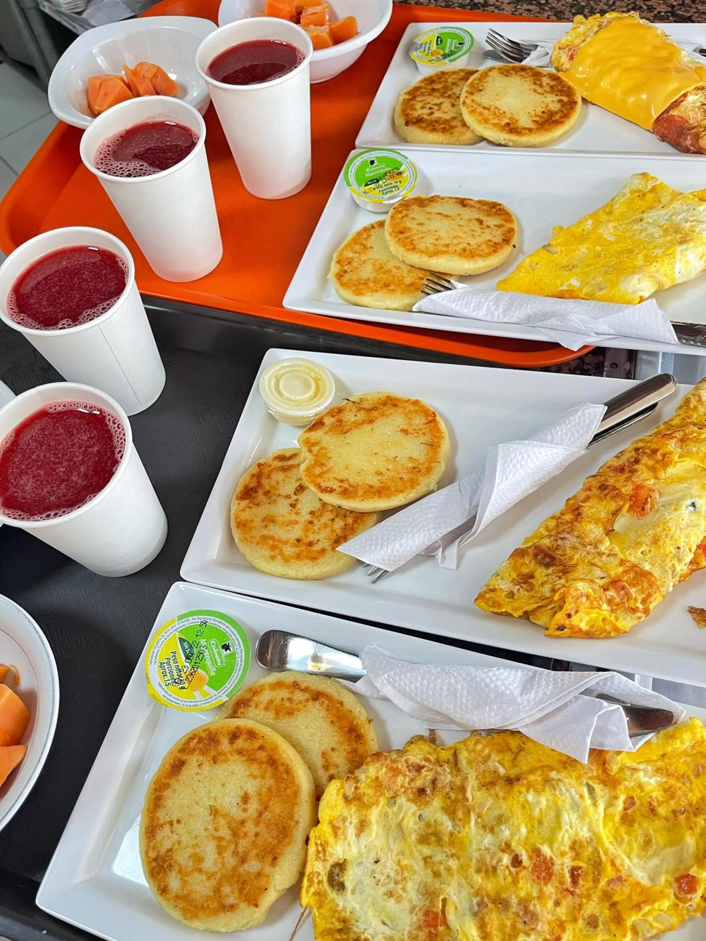 Continental breakfast, Breakfast in Apartahotel Caribe Diez