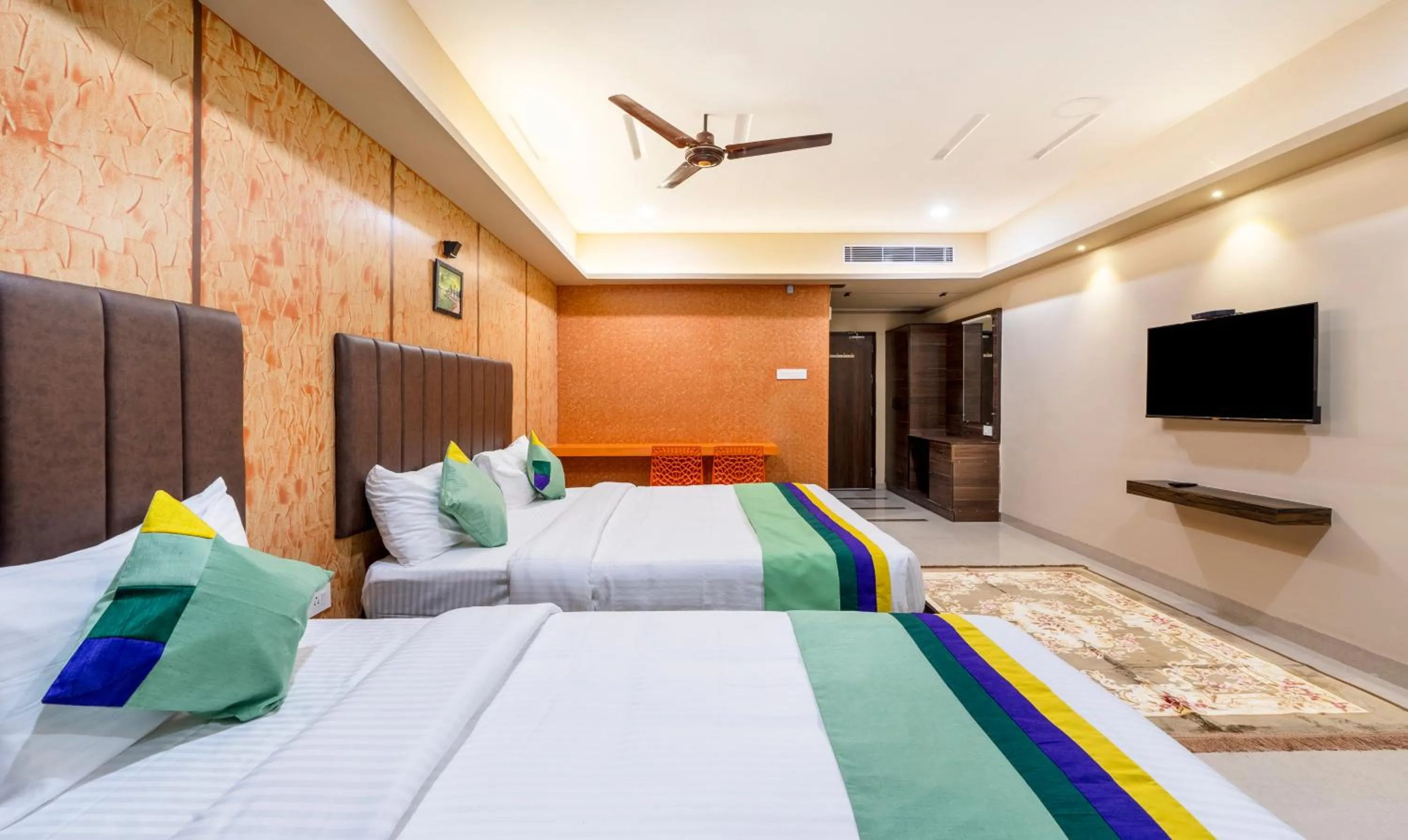 Bed in Treebo Trend D Grand