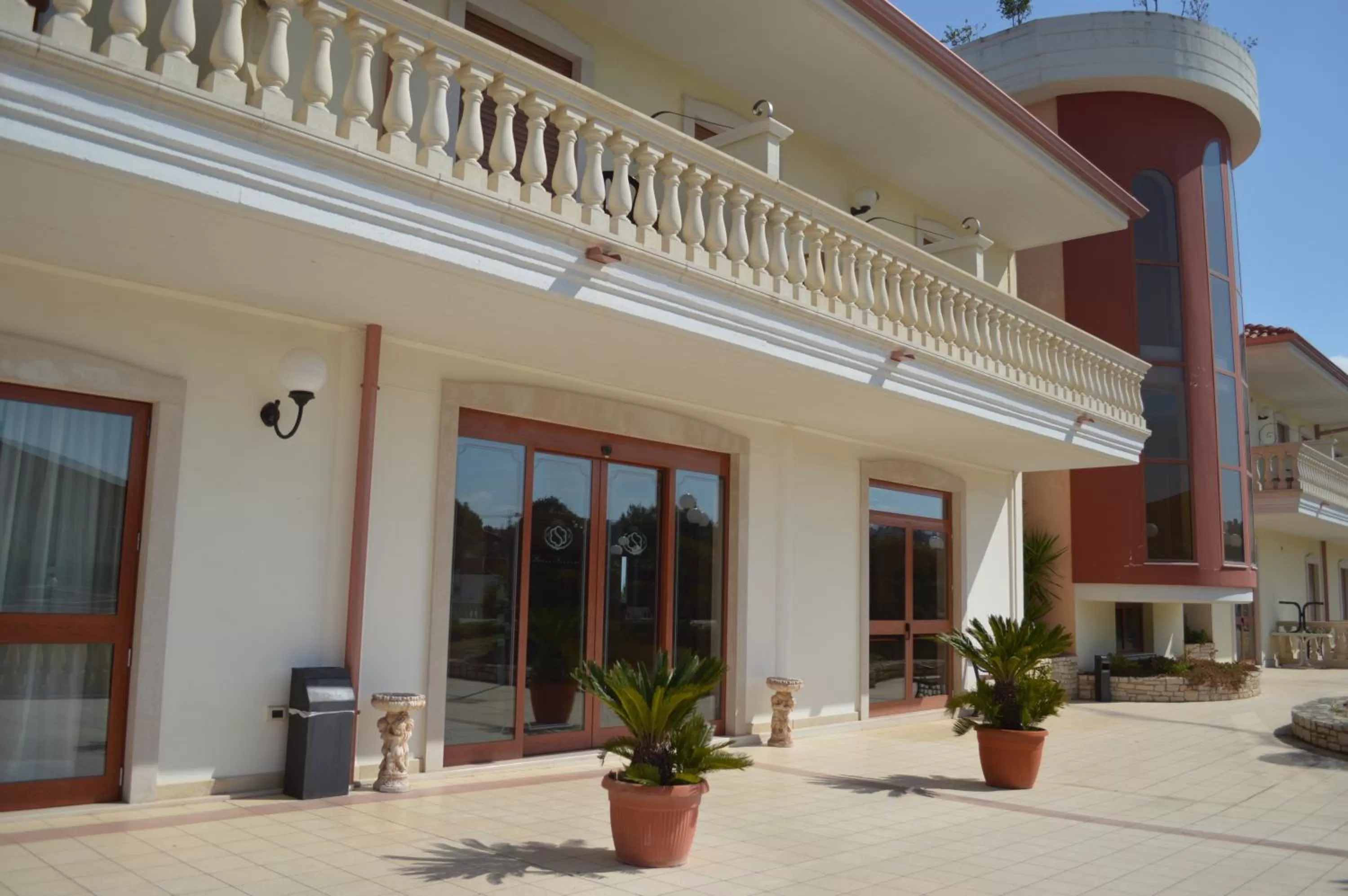 Facade/entrance in Hotel Parco Serrone