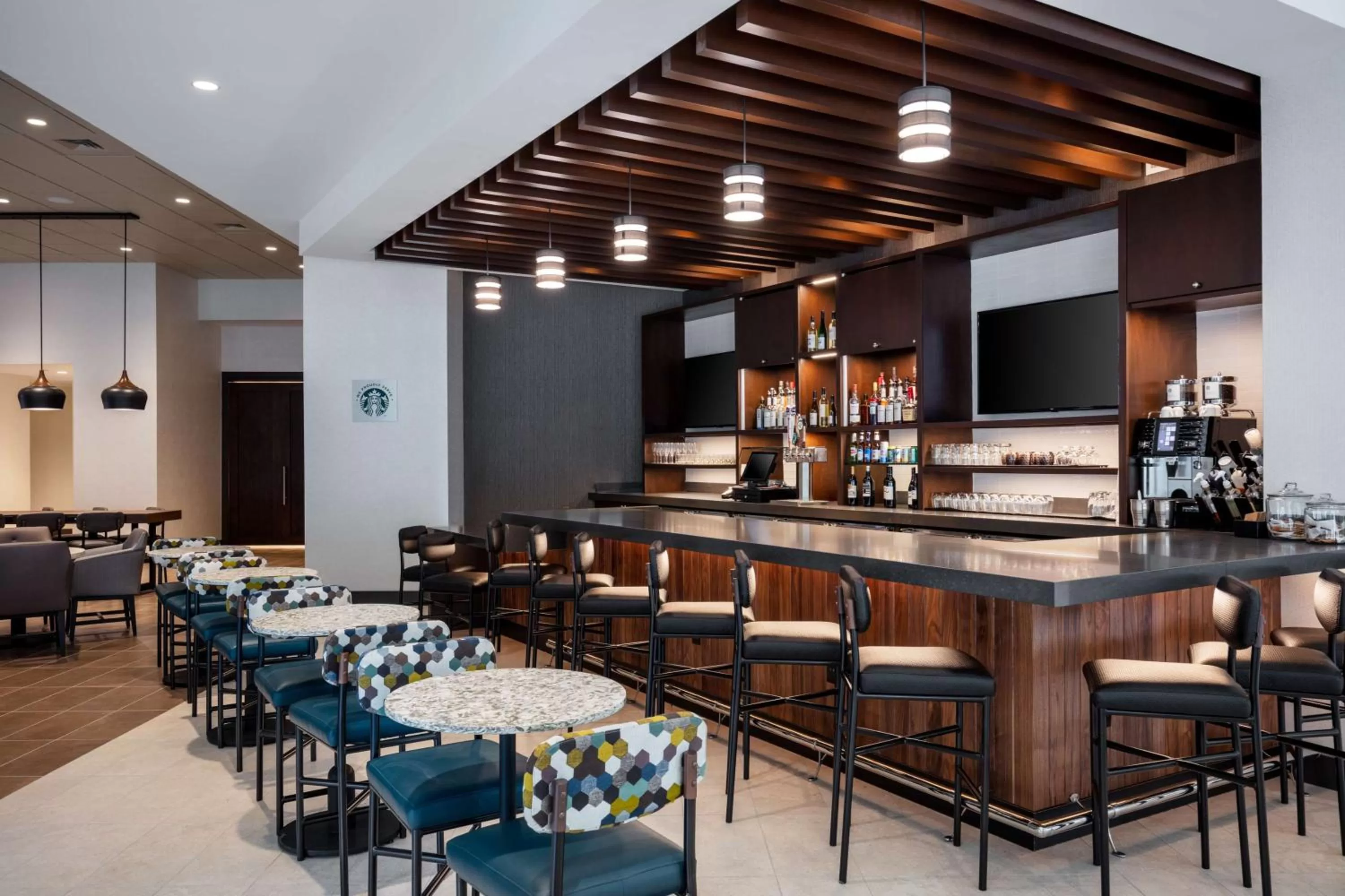 Lounge or bar in Hyatt Place Atlanta Centennial Park