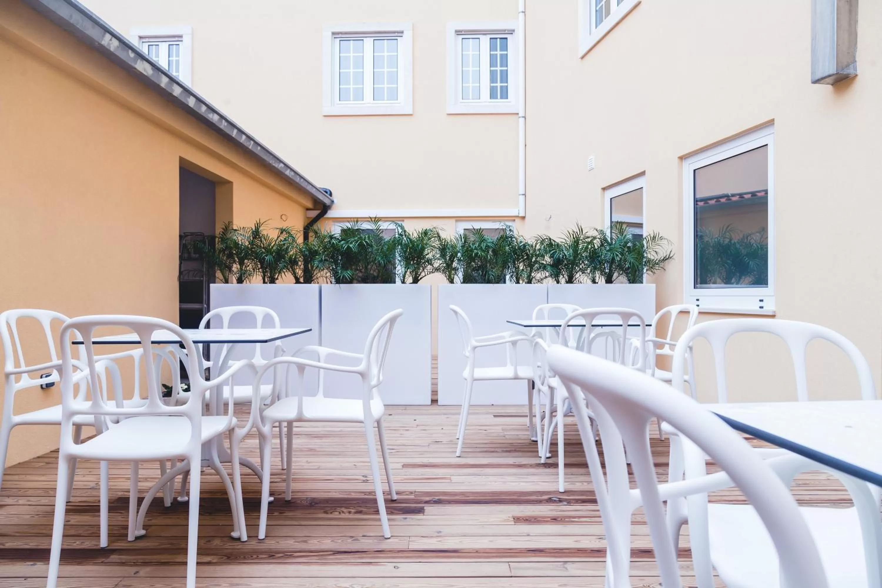 Patio in Hotel Aveiro Center by Alboi Group