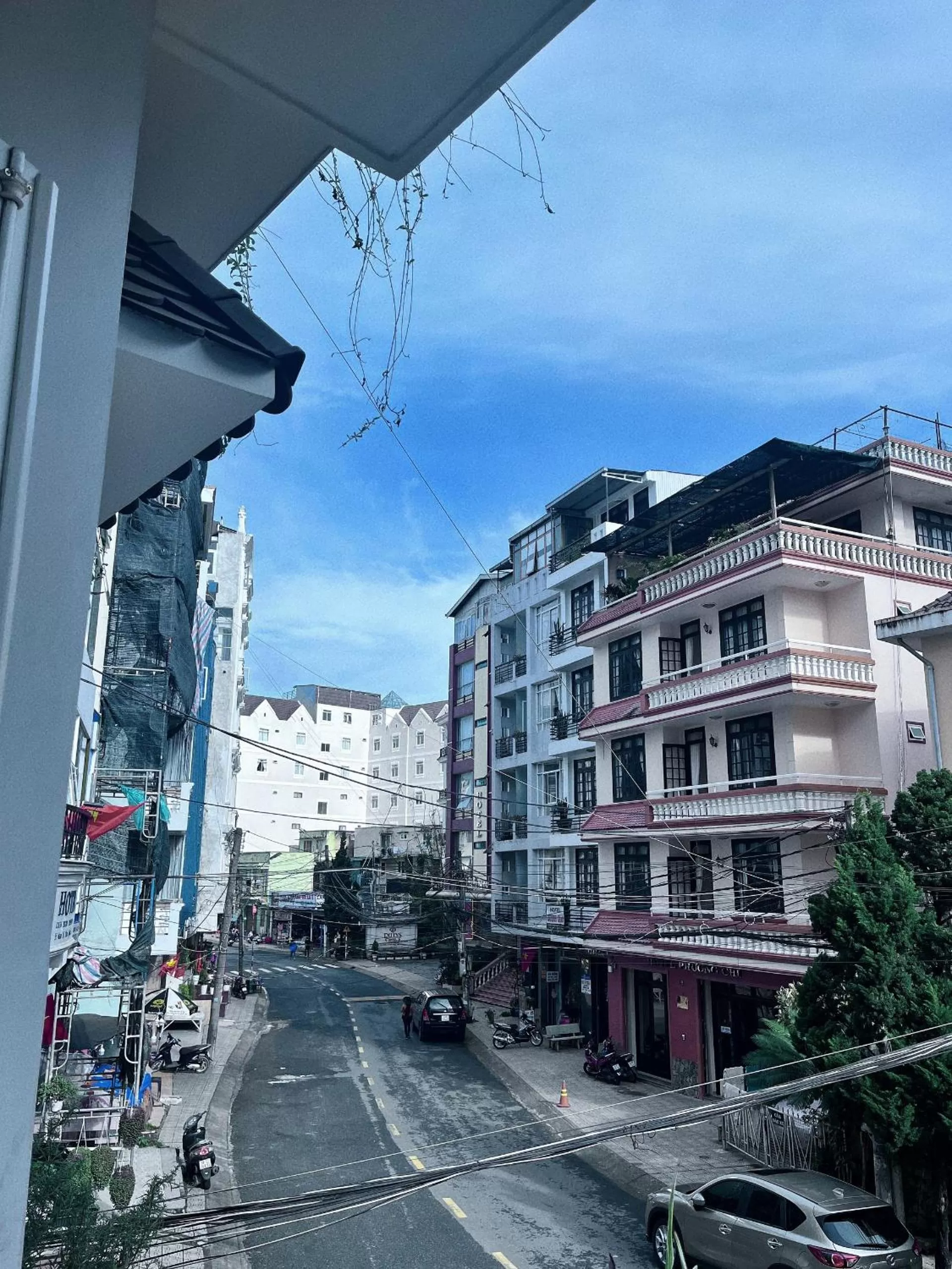 Neighbourhood in Glory Gia Huy Hotel