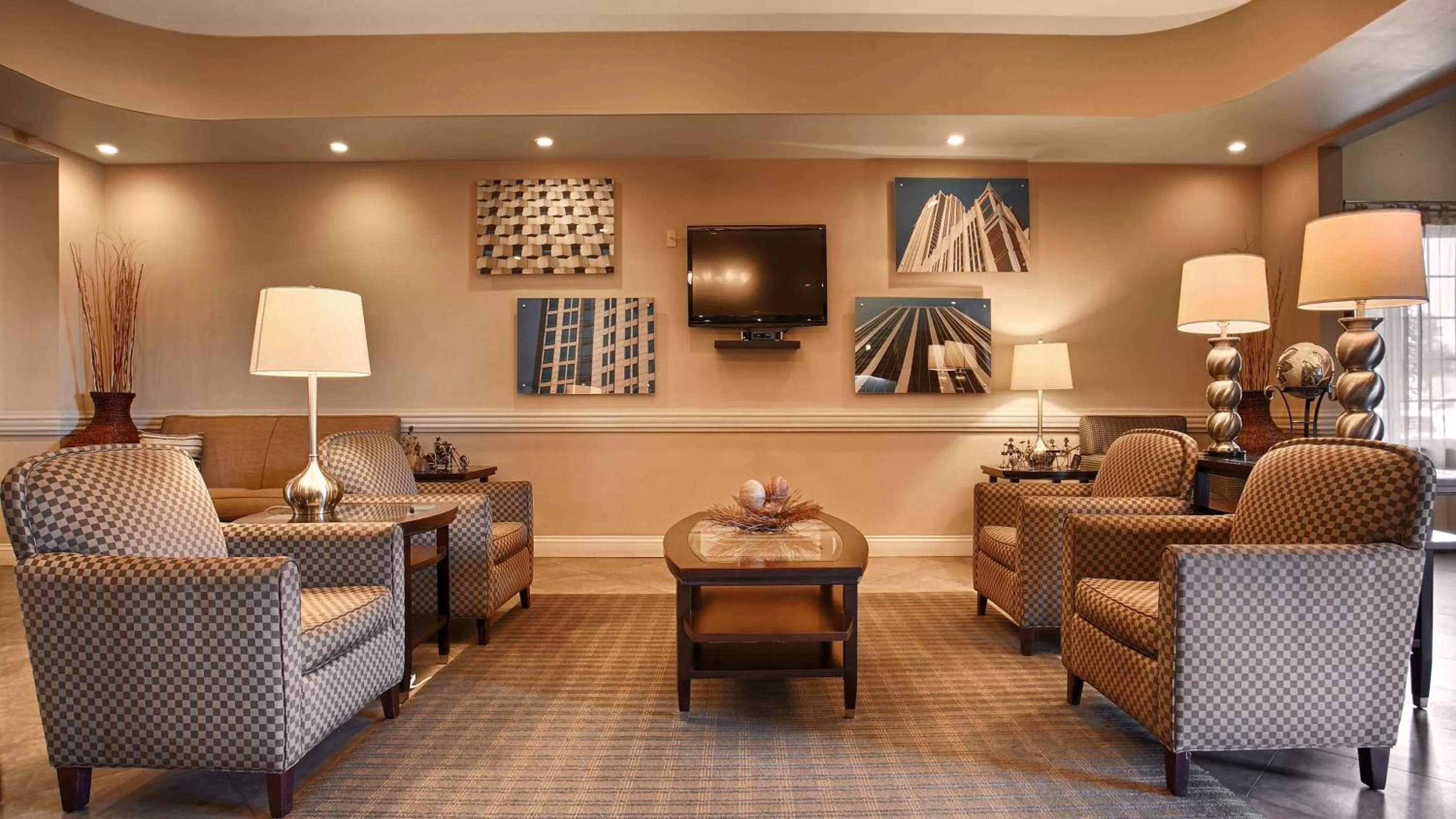 Lobby or reception in Best Western Abbeville Inn and Suites