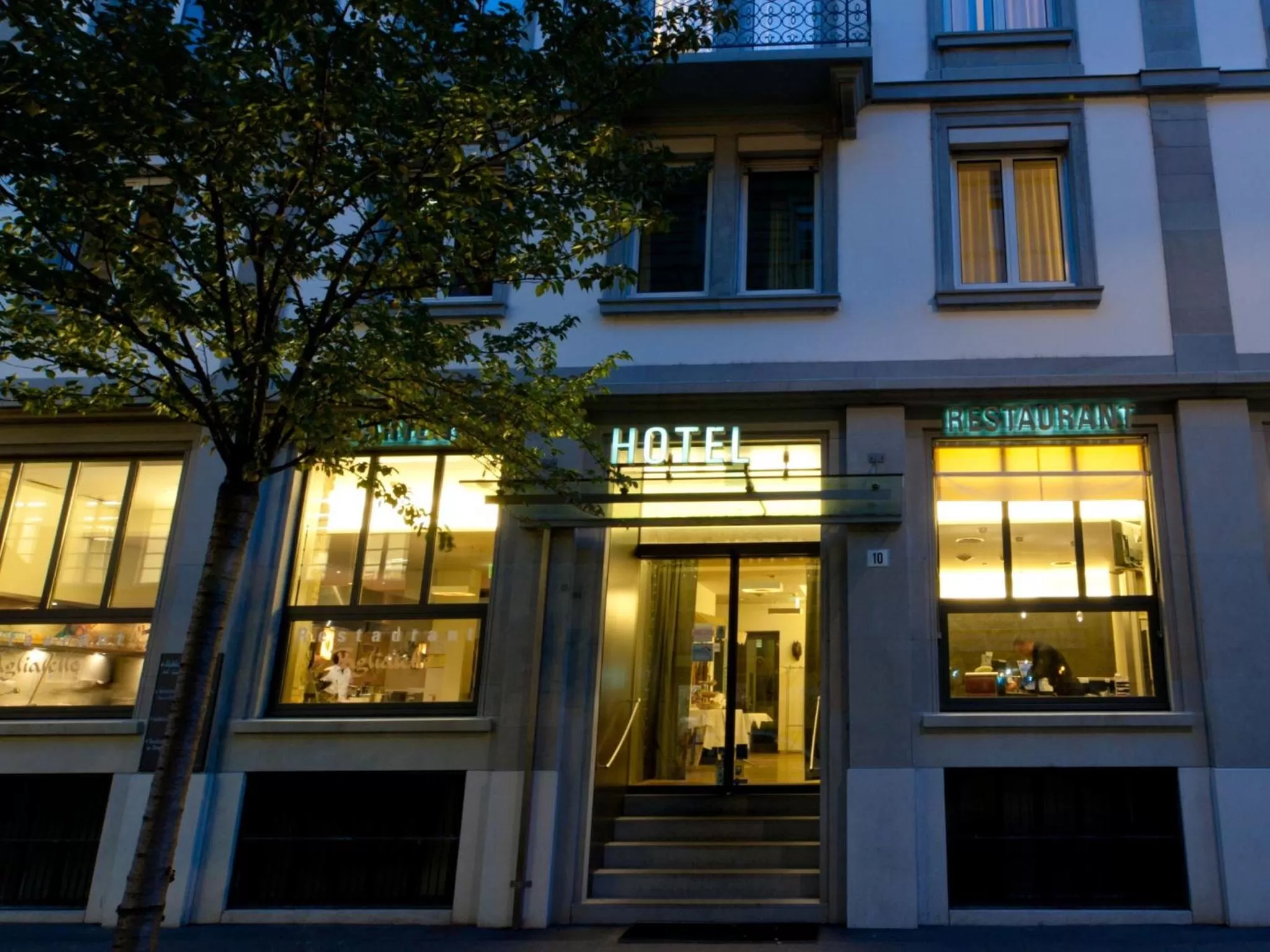 Facade/entrance in Hotel Scheuble