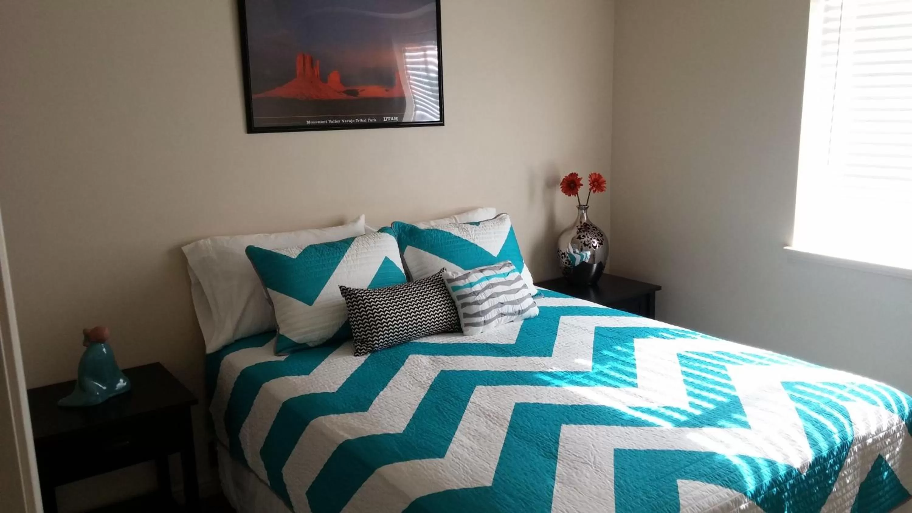 Bedroom, Bed in Cedar Canyon Condos