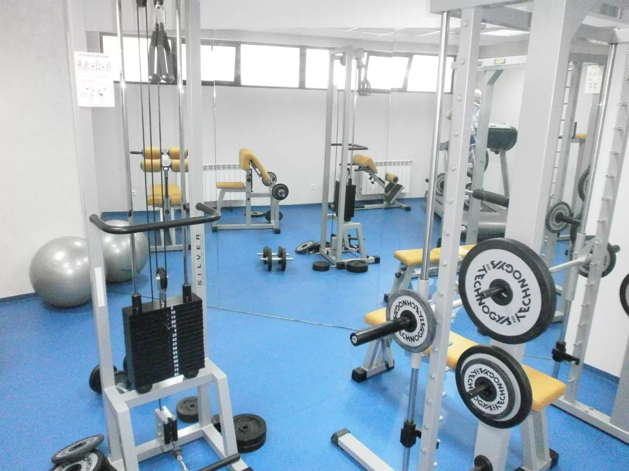 Fitness centre/facilities, Fitness Center/Facilities in Everest Hotel