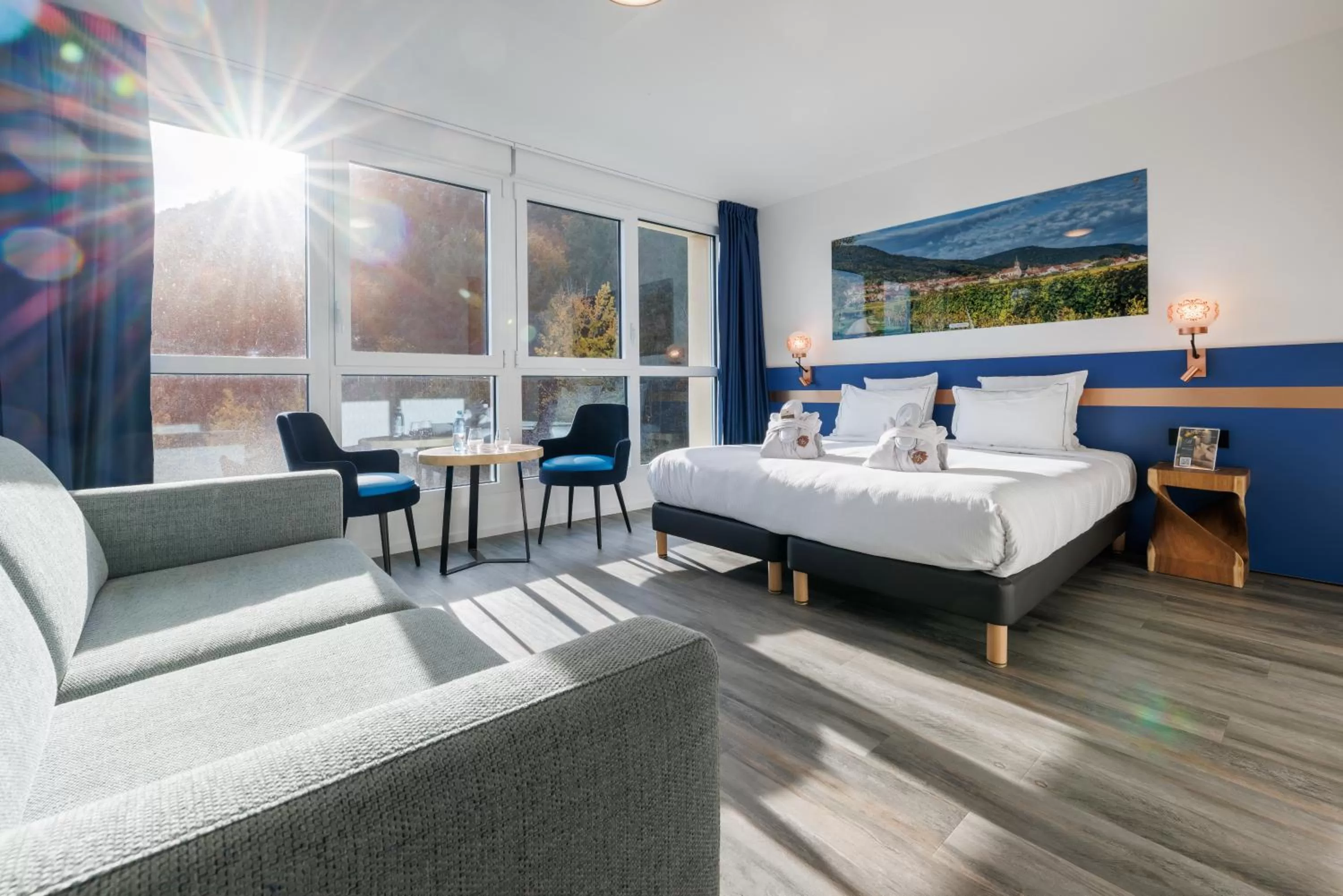 Bedroom in Hotel SPA Husseren Collections - Proche Colmar - Eguisheim