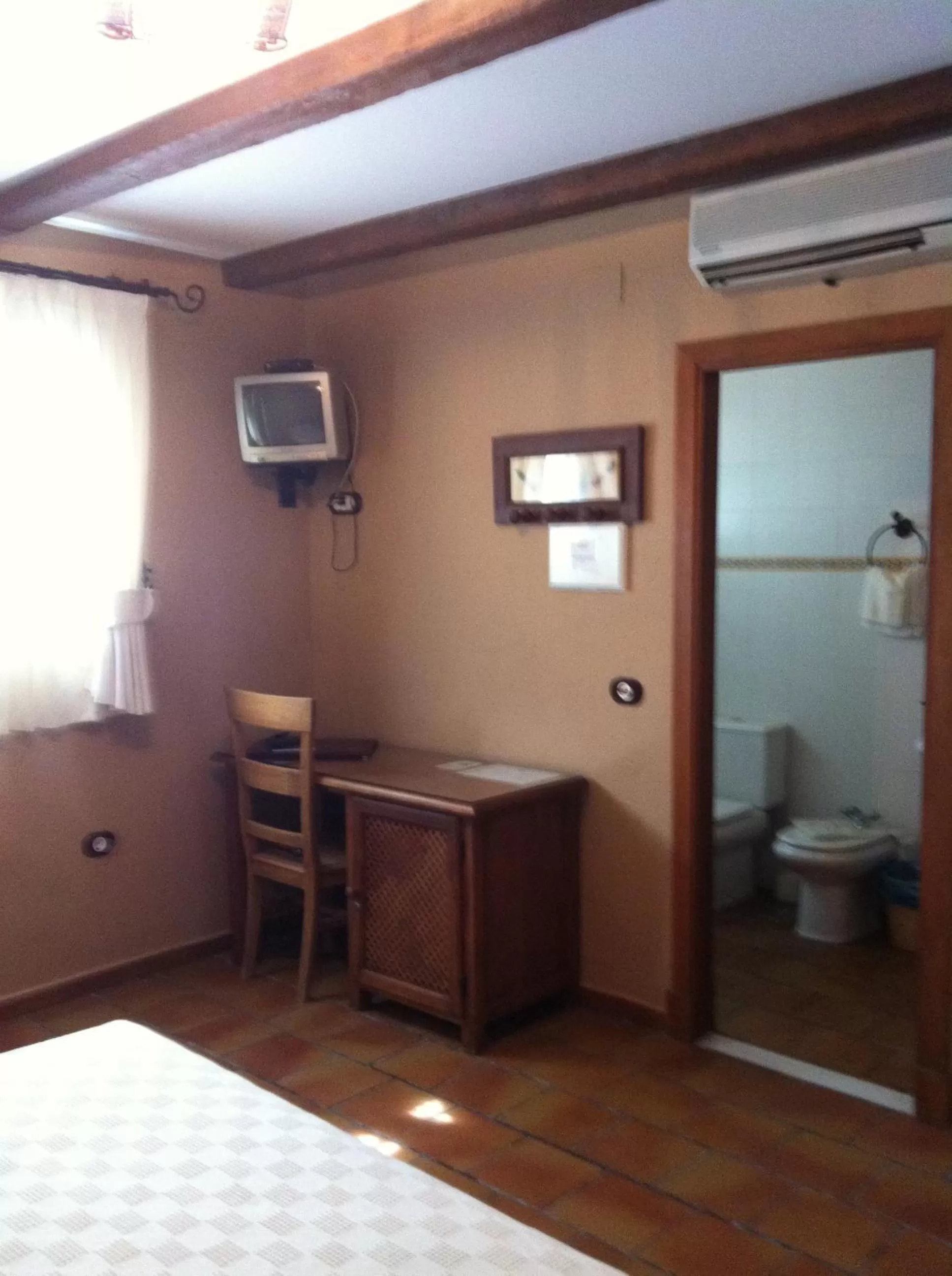 Decorative detail, Bathroom in Hotel El Tabanco