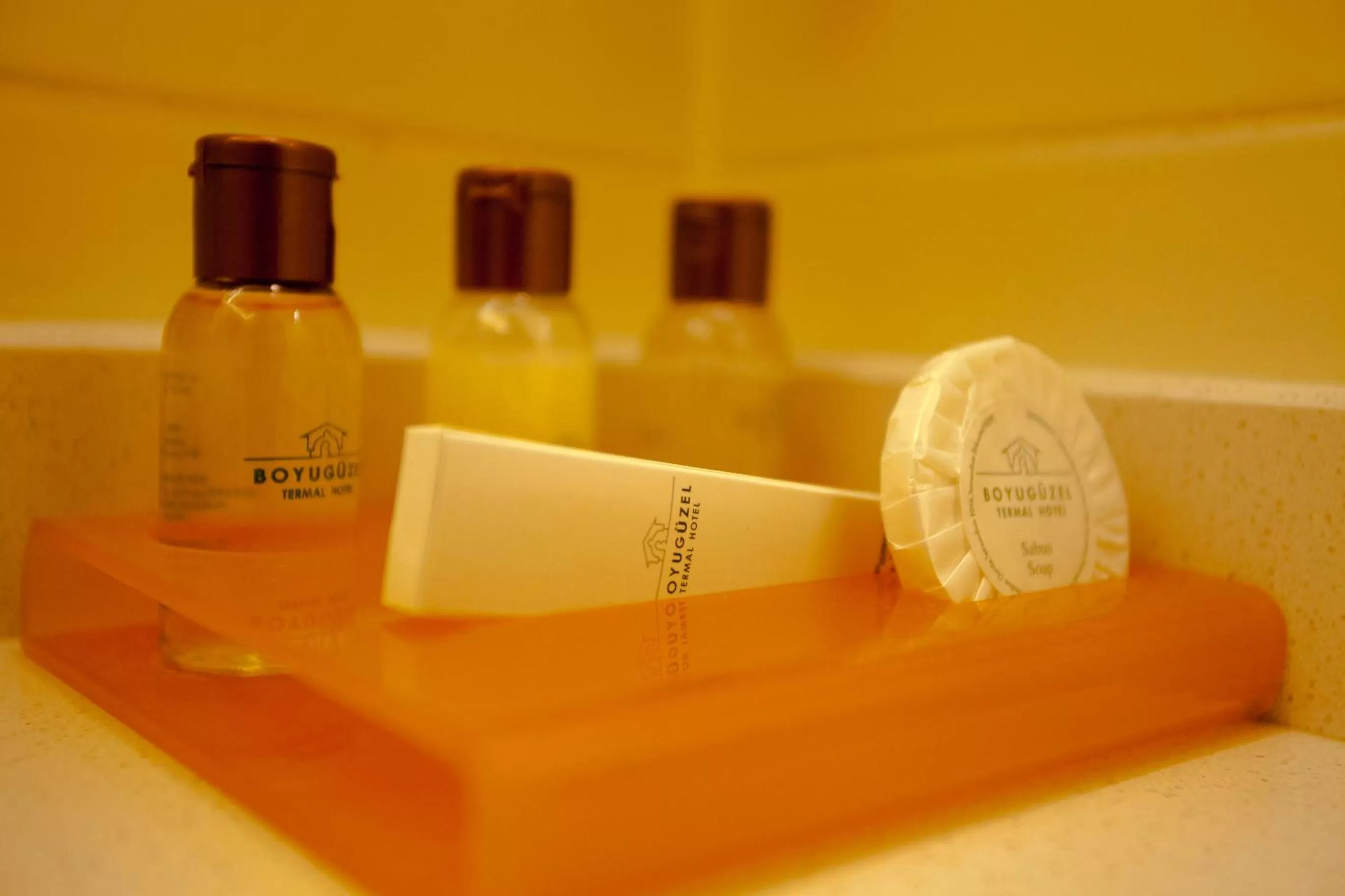 Bathroom in Boyuguzel Termal Hotel