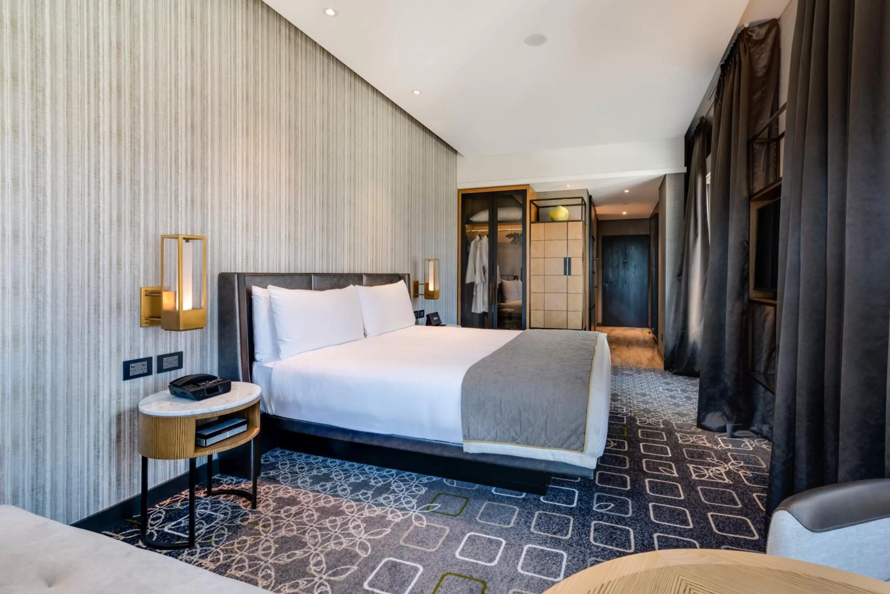 Photo of the whole room, Bed in InterContinental Perth City Centre by IHG