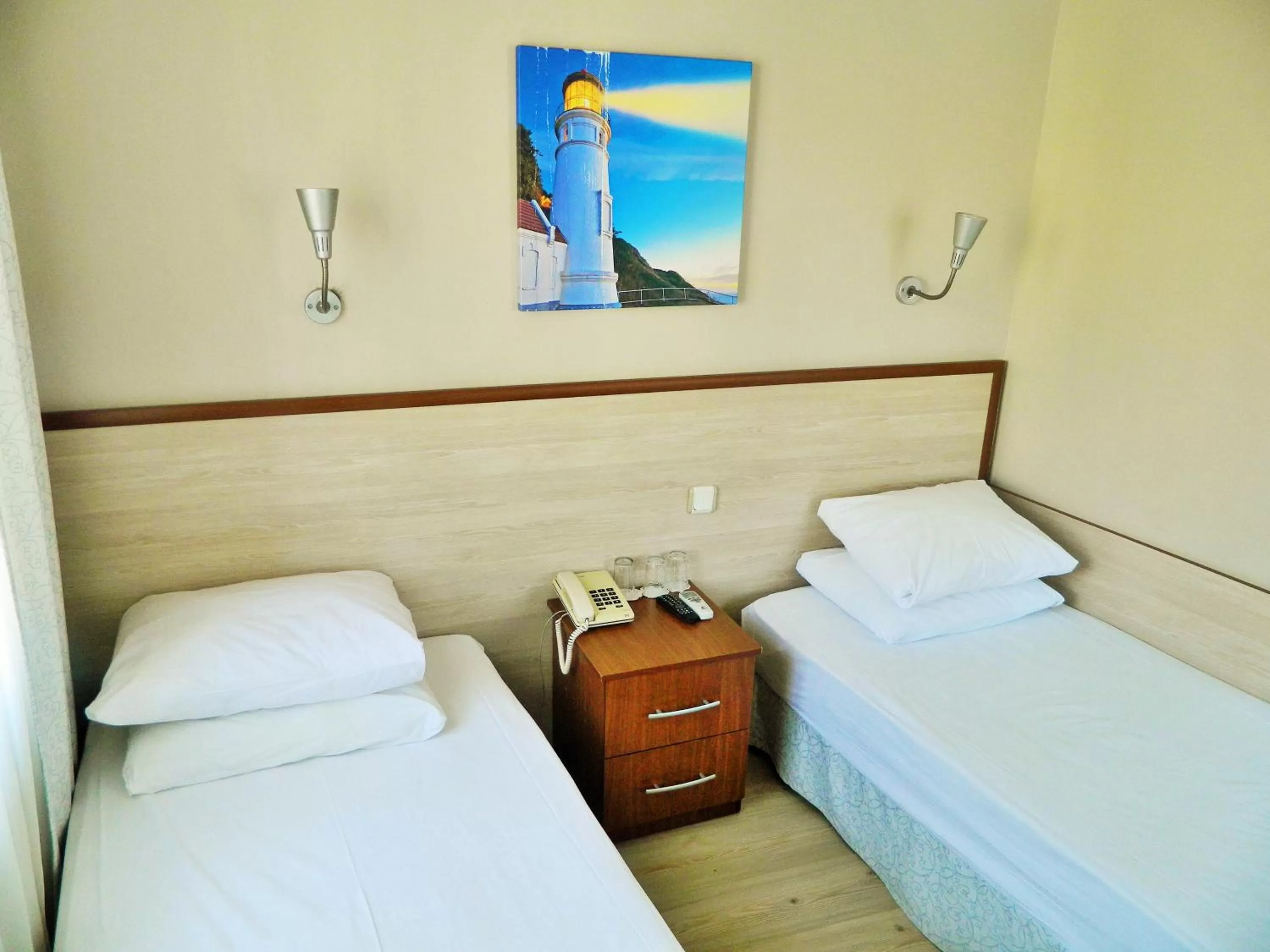 Decorative detail, Bed in Hotel Crowded House