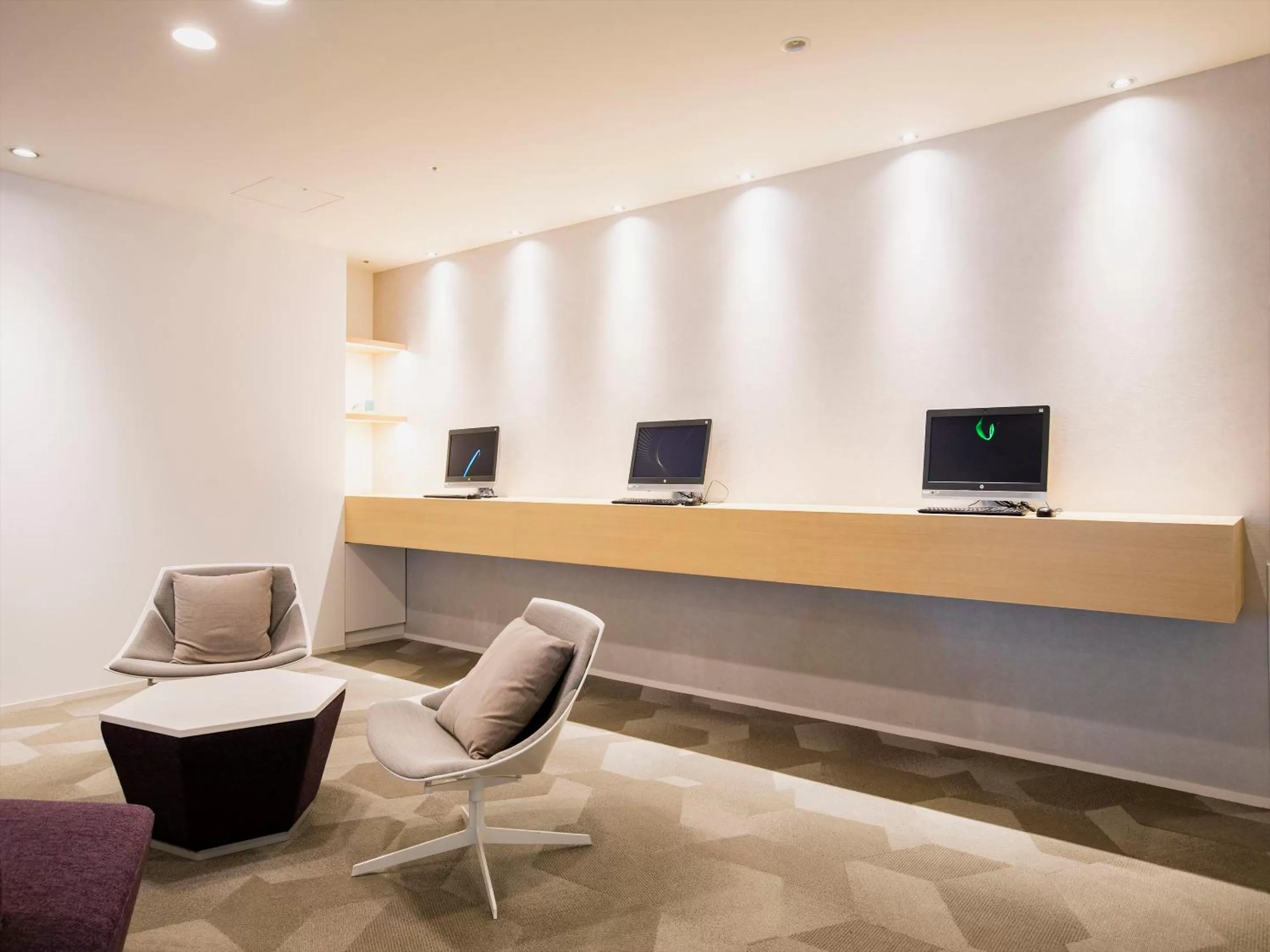 Communal lounge/ TV room in Tenza Hotel & SKYSPA at Sapporo Central