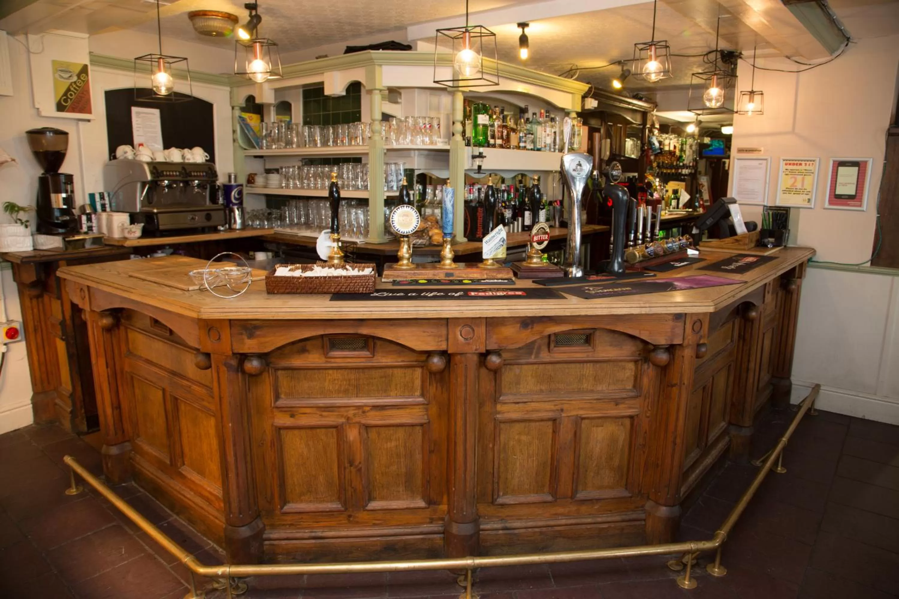 Restaurant/places to eat, Lounge/Bar in Anglesey Arms