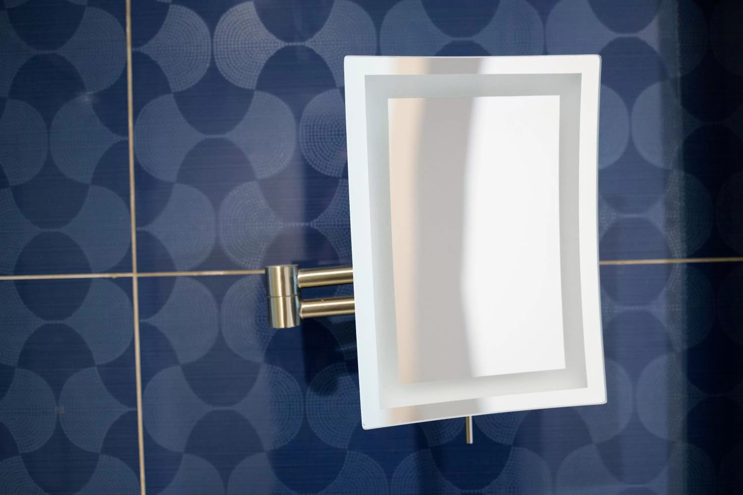 Bathroom in Woodcrest Hotel Cupertino