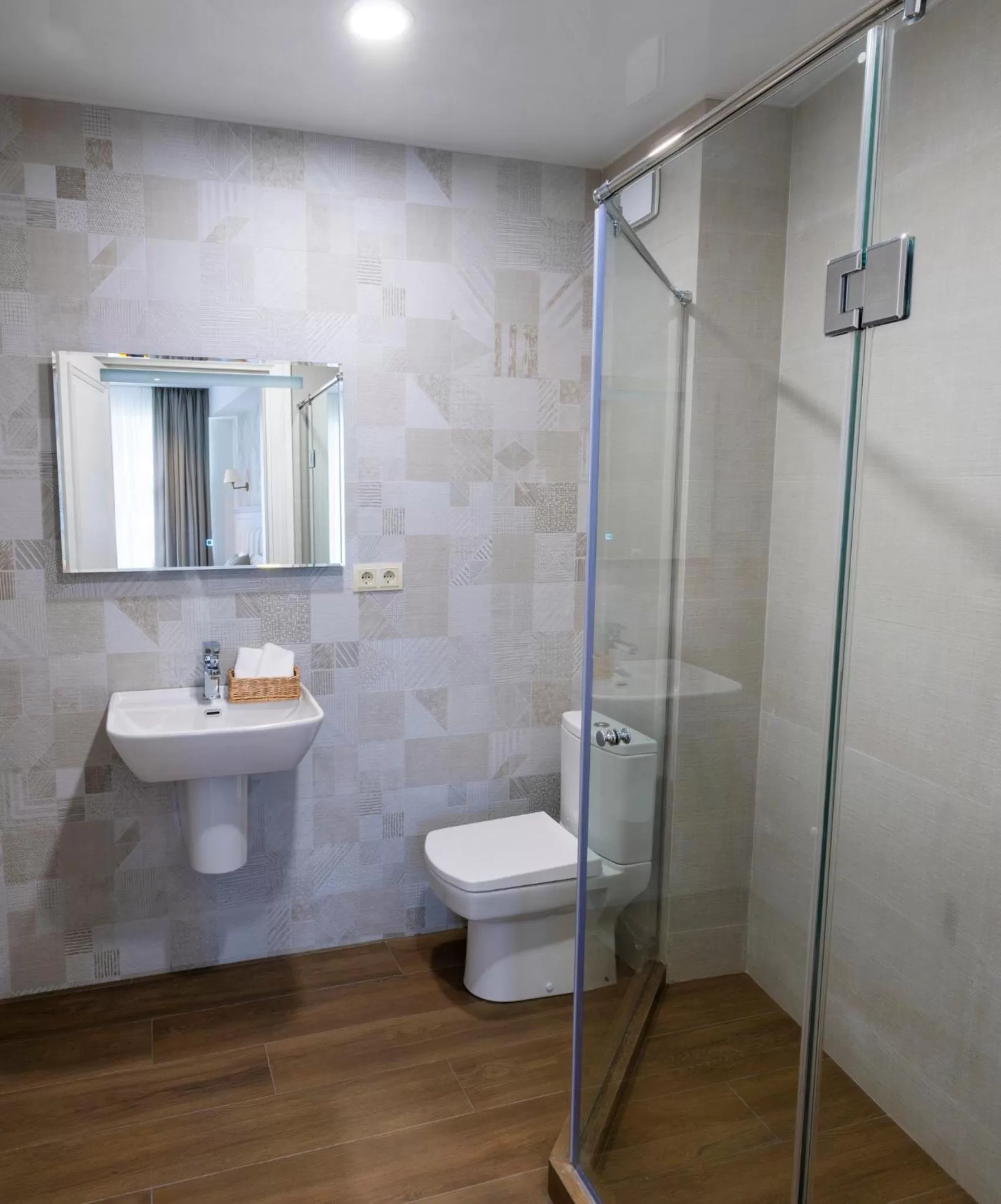 Shower in Hotel Passport Tbilisi