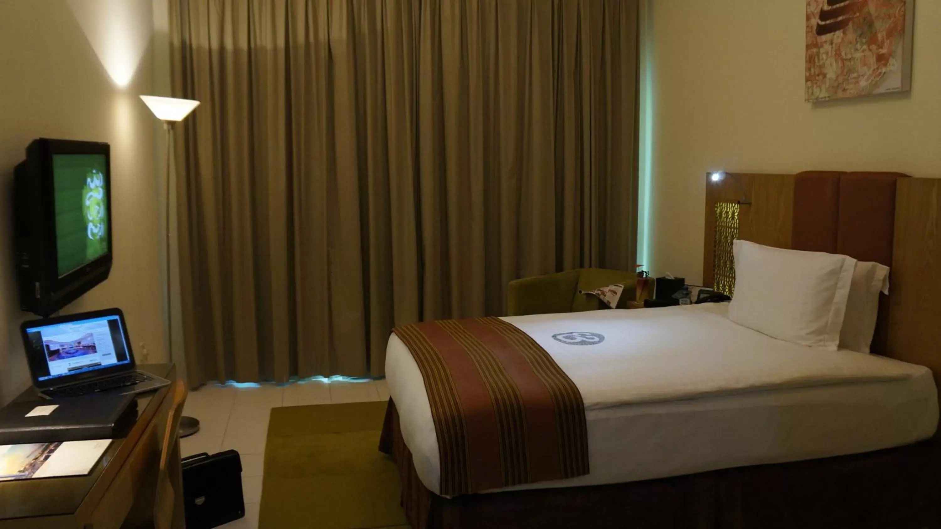 Single Room in Tamani Marina Hotel & Apartments Single Room in Tamani Marina Hotel & Apartments