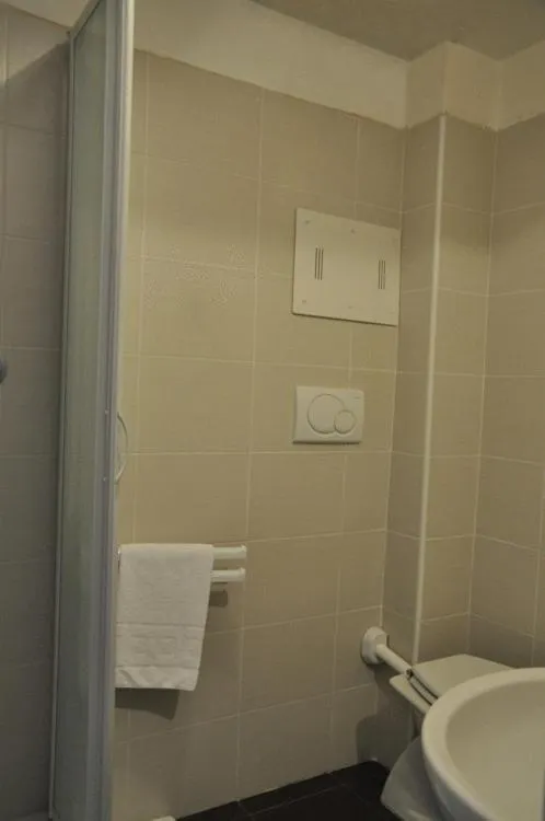 Bathroom in Hotel Regina