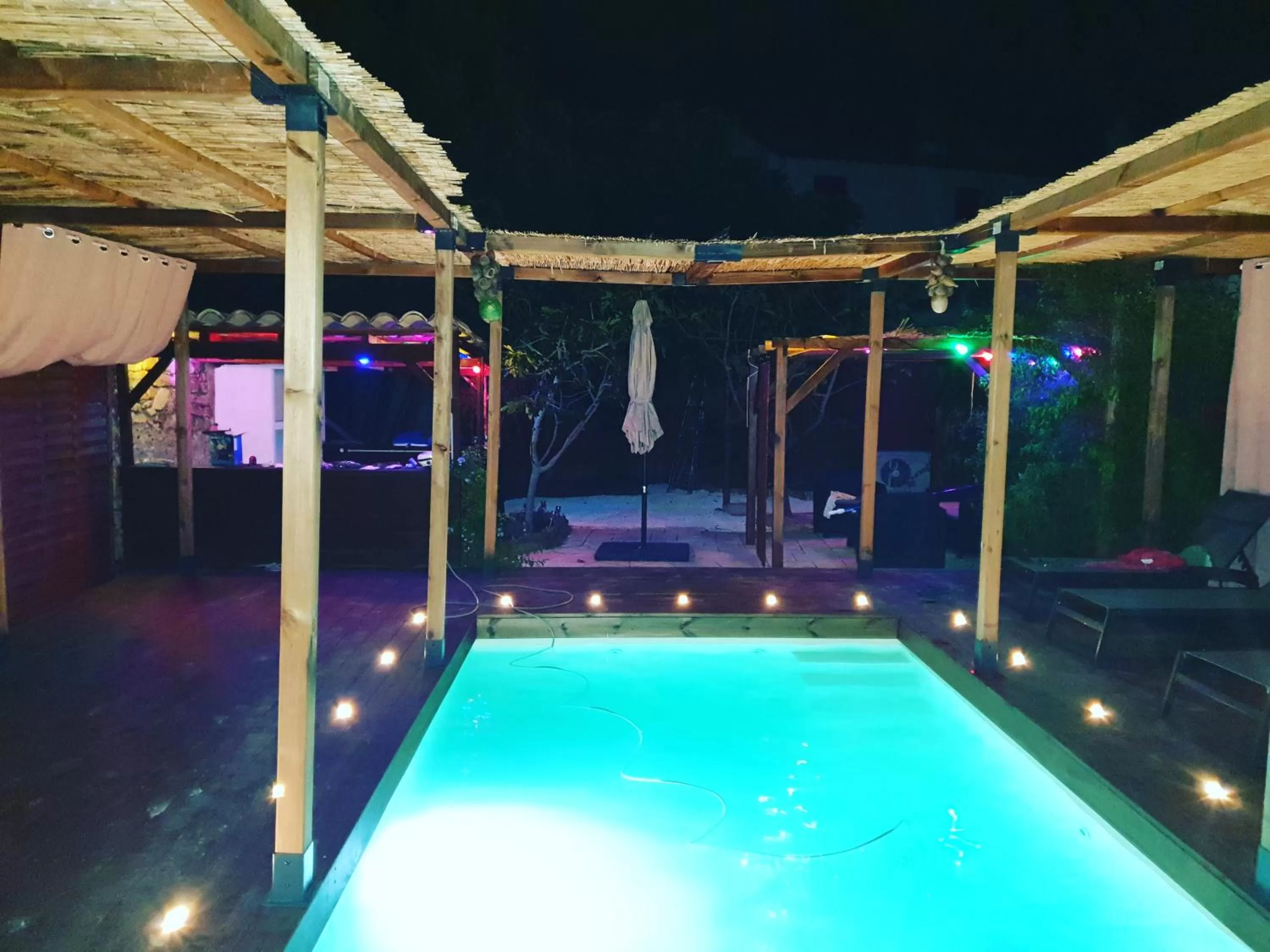 Swimming pool in Les 2 Drôles d'Oiseaux