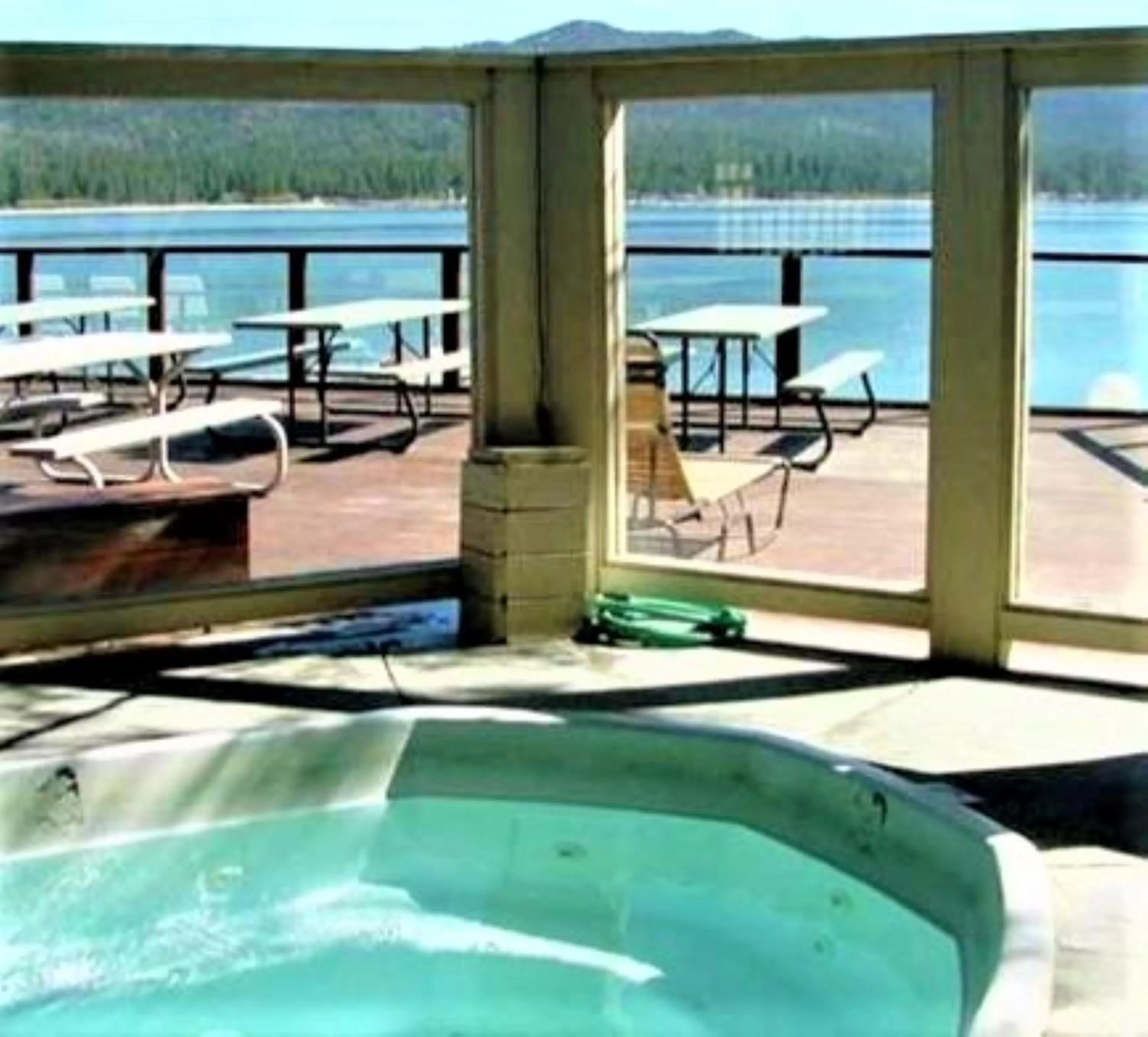 Hot Tub in Lagonita Lodge