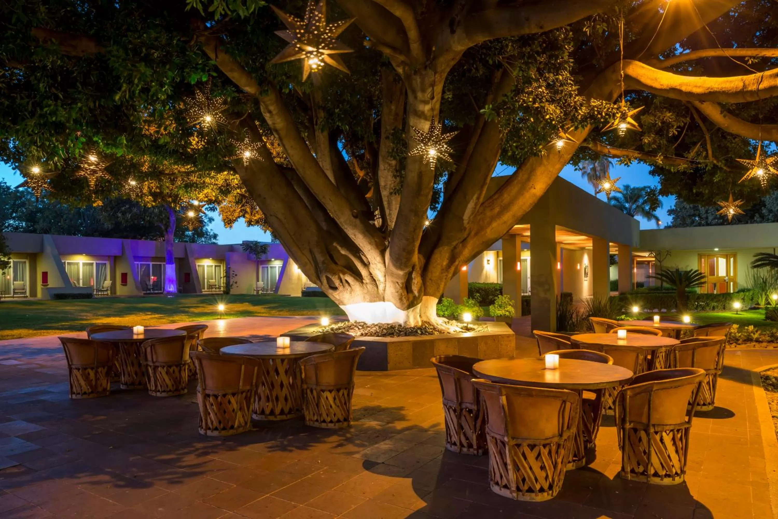 Property building in Camino Real Guadalajara