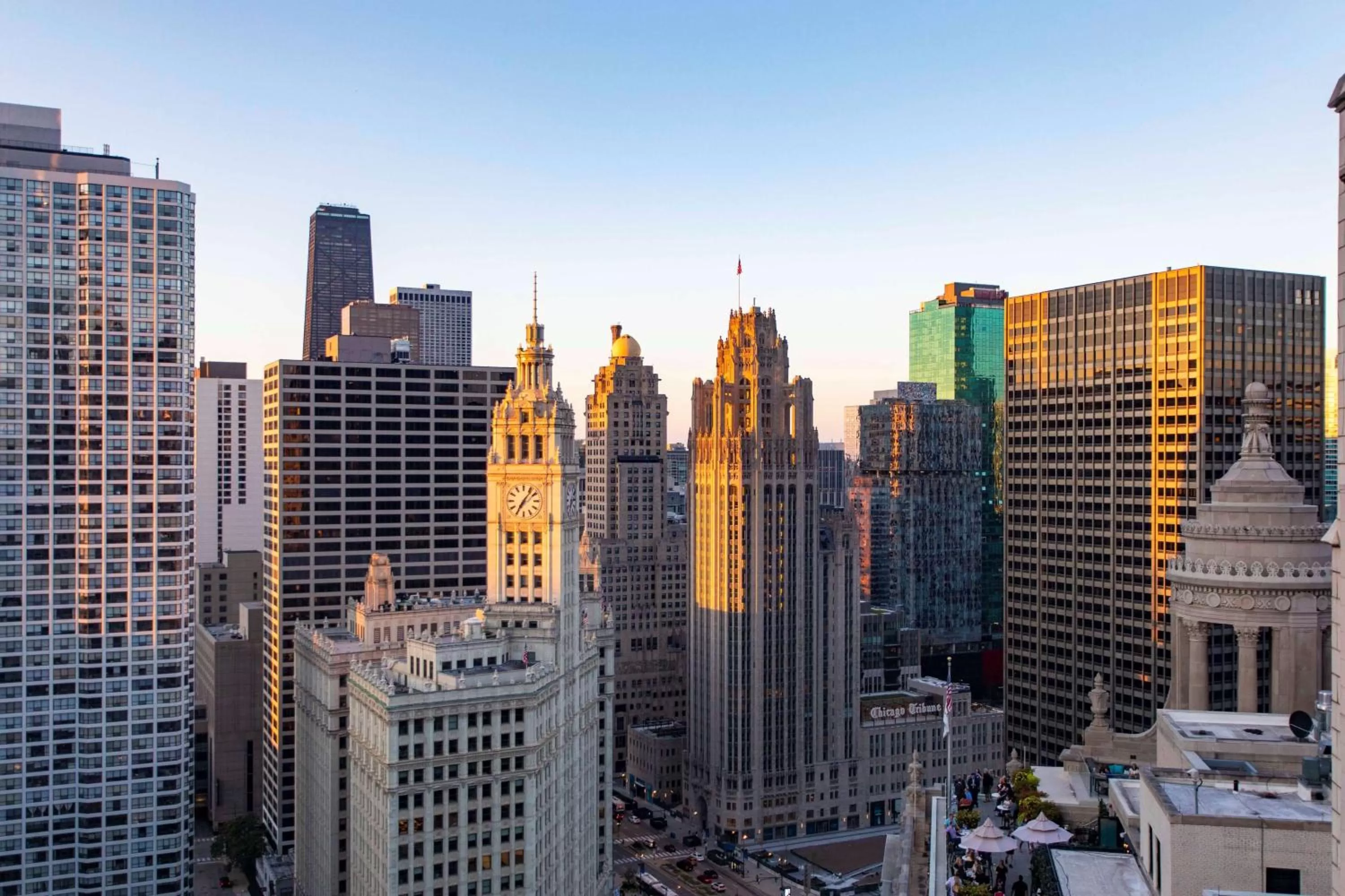 Property building in The Royal Sonesta Chicago Downtown