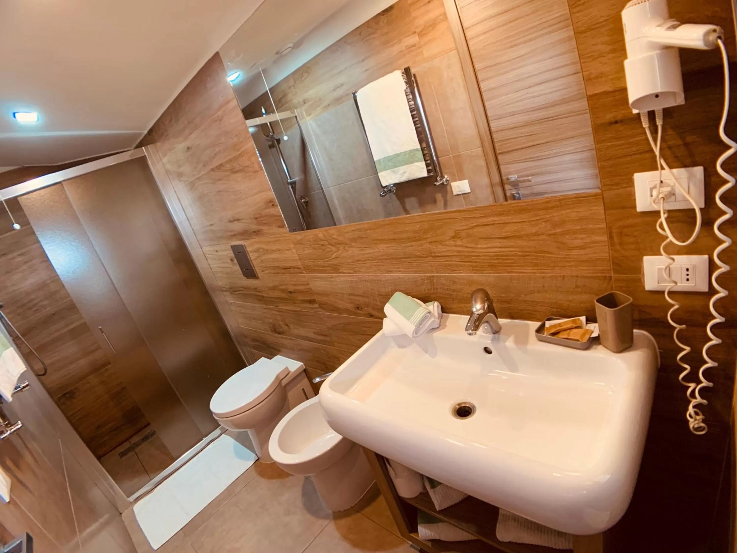 Bathroom in Hotel Smeraldo