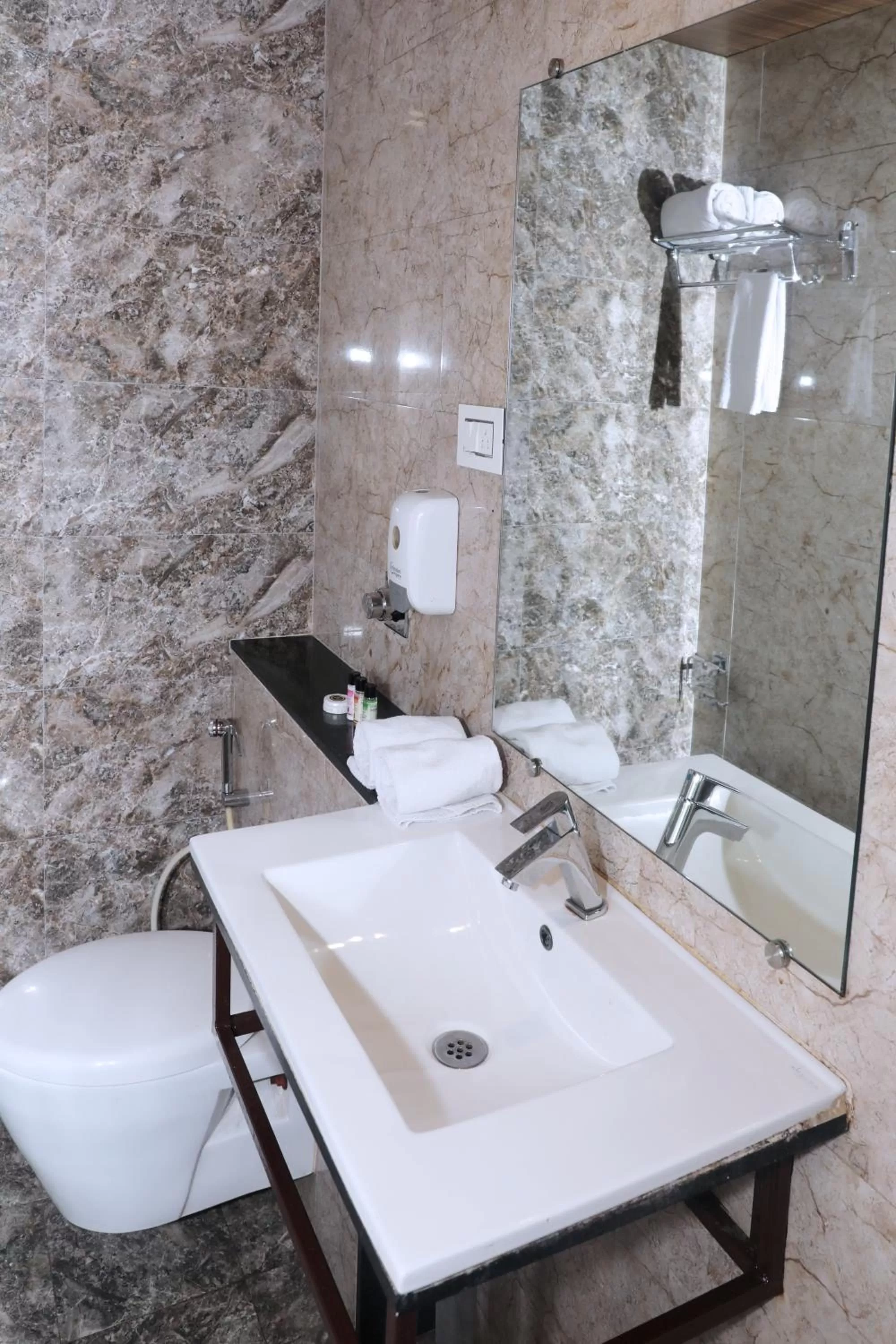 Bathroom in Hotel Planet Four