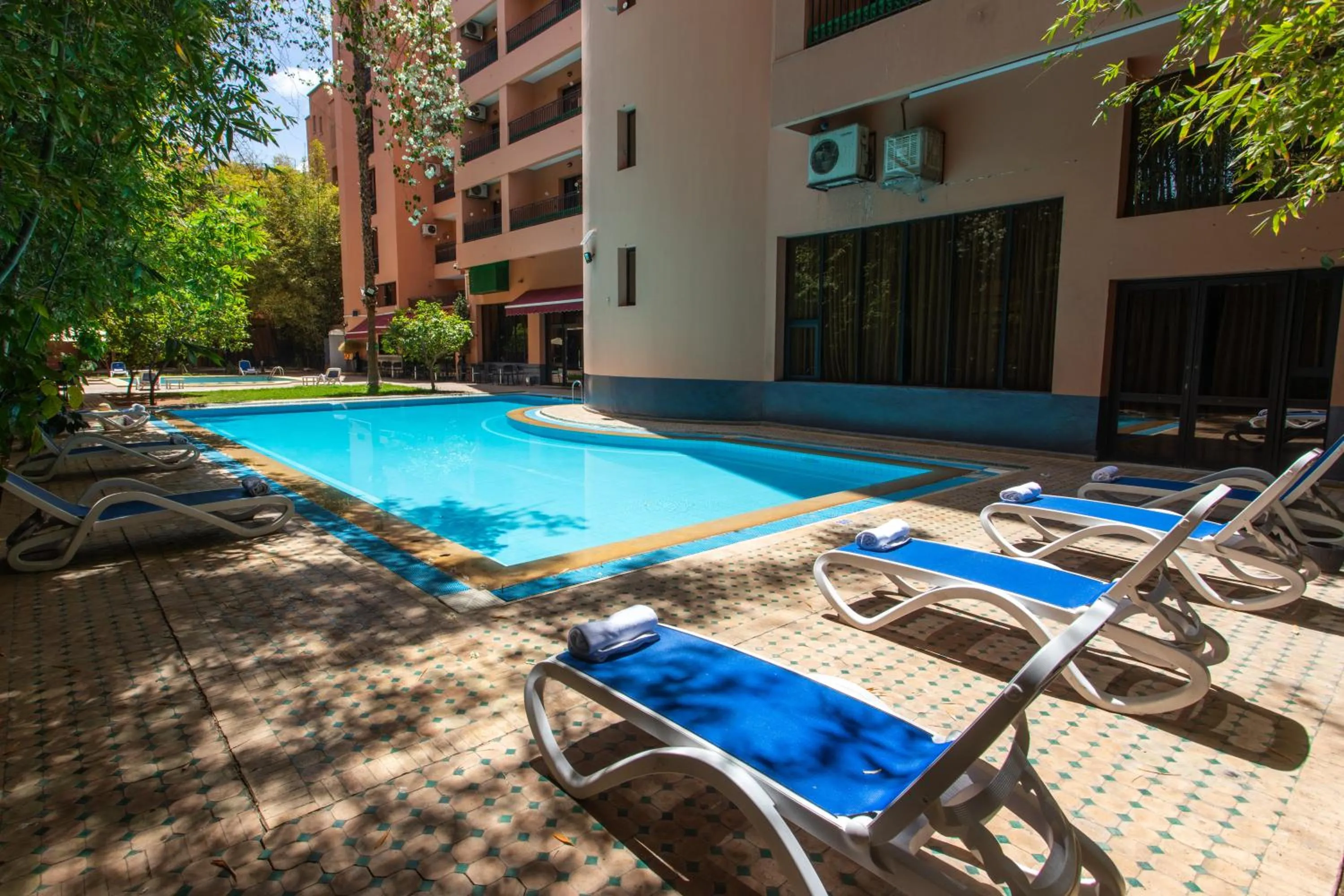 Swimming pool in Hotel Meriem Marrakech