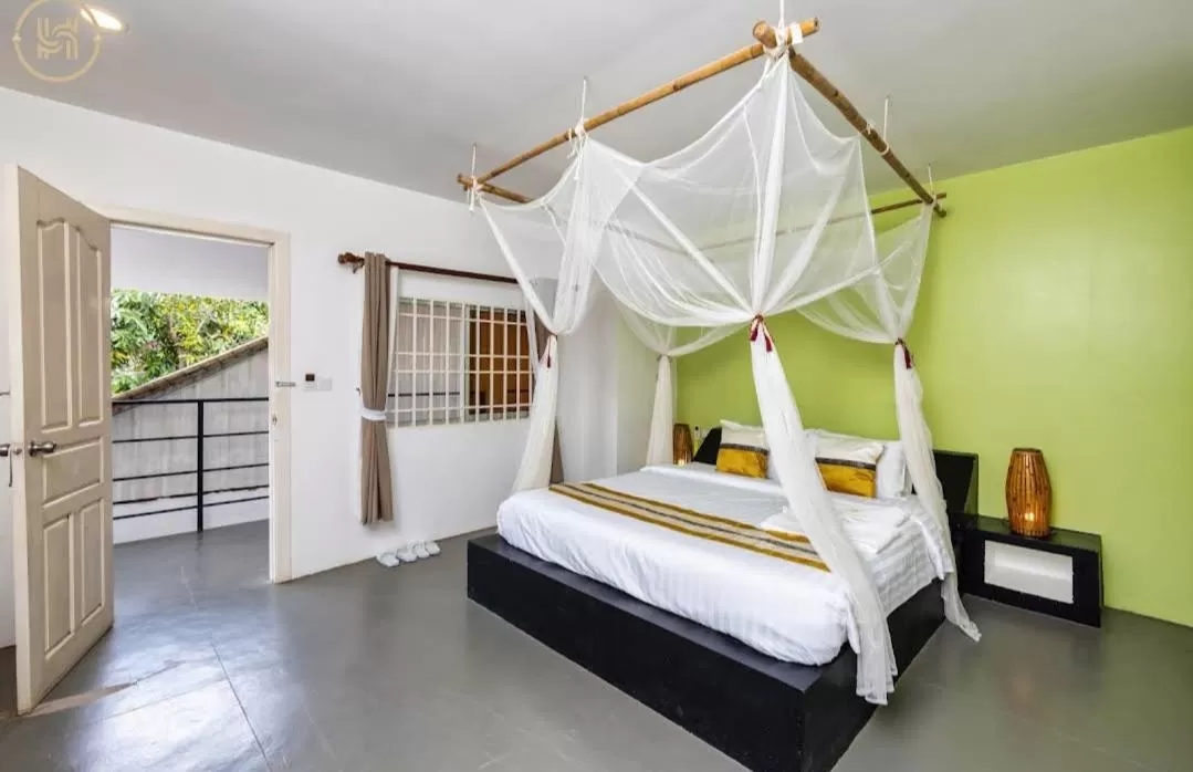 Bed in ERCAN BOUTiQUE