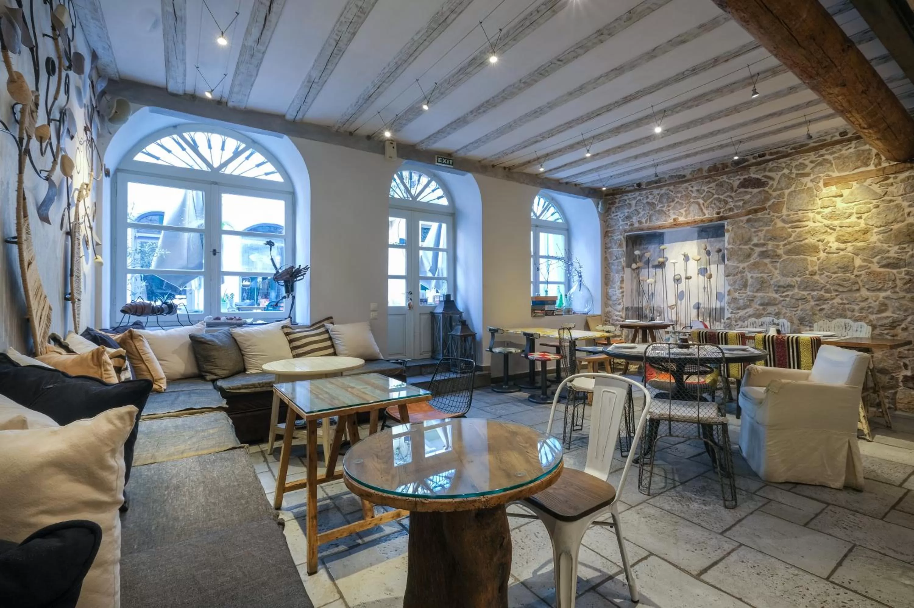 Breakfast in Amymone and Adiandi