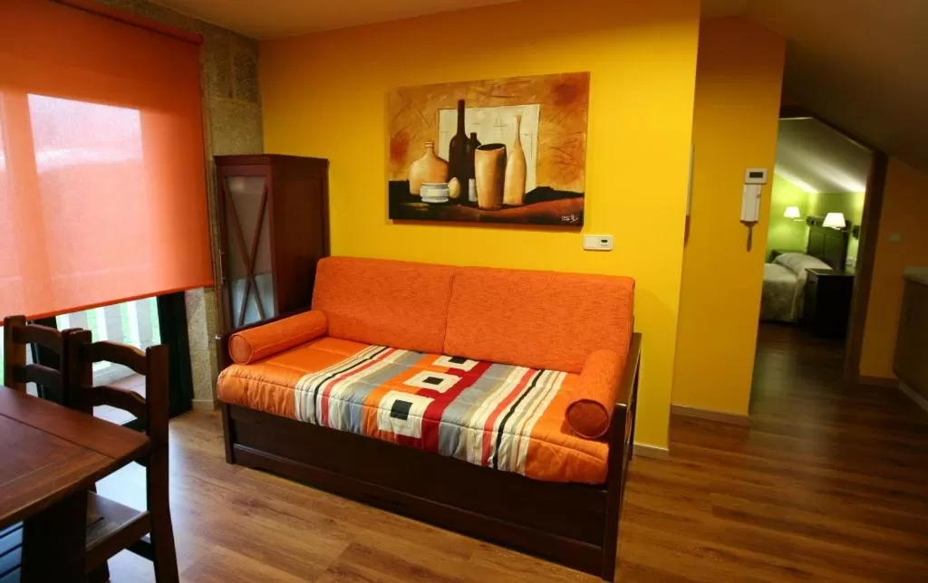 Two-Bedroom Apartment in Apartamentos Río Sil