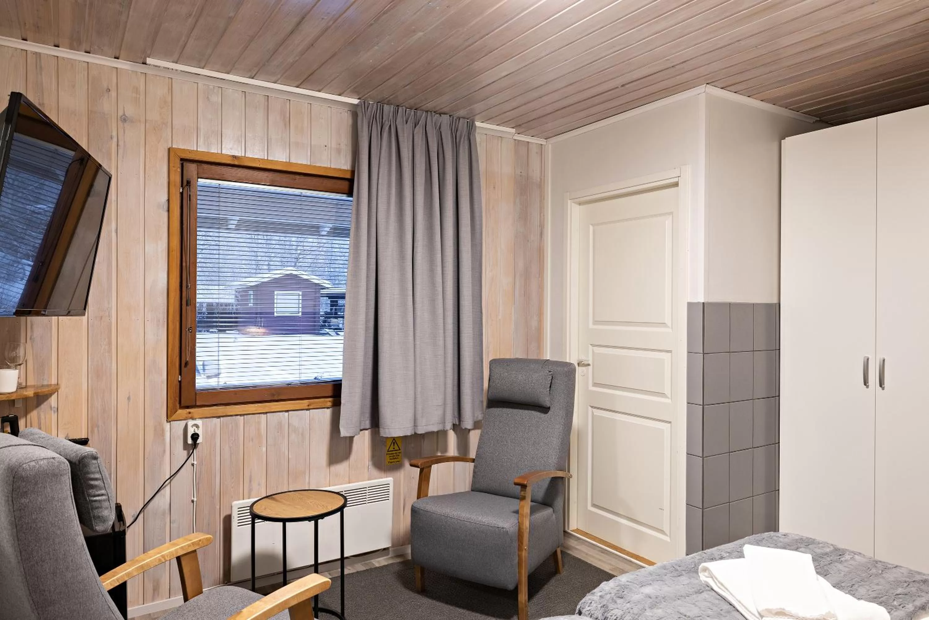 Seating Area in Arctic River Resort